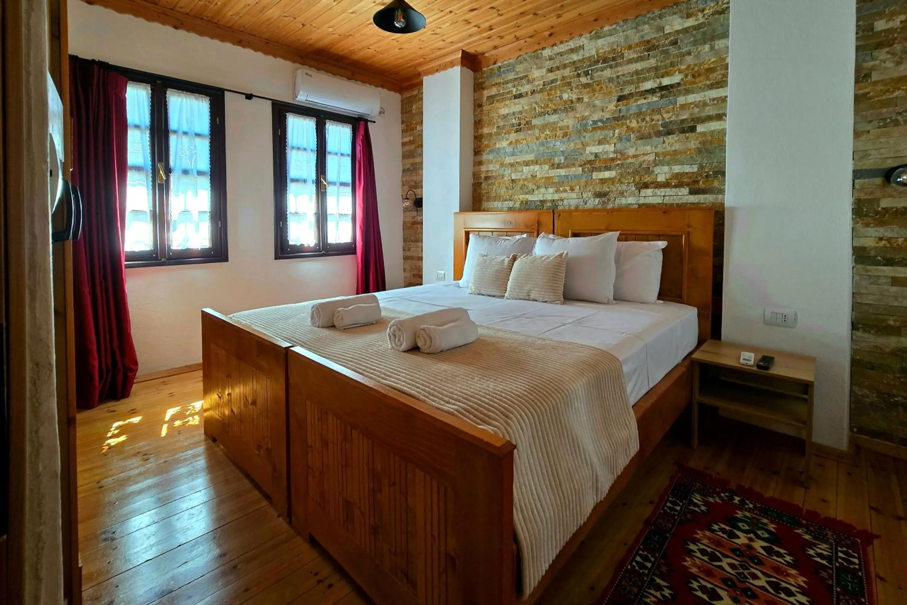 Bedroom, Bed in Porta7 Hotel