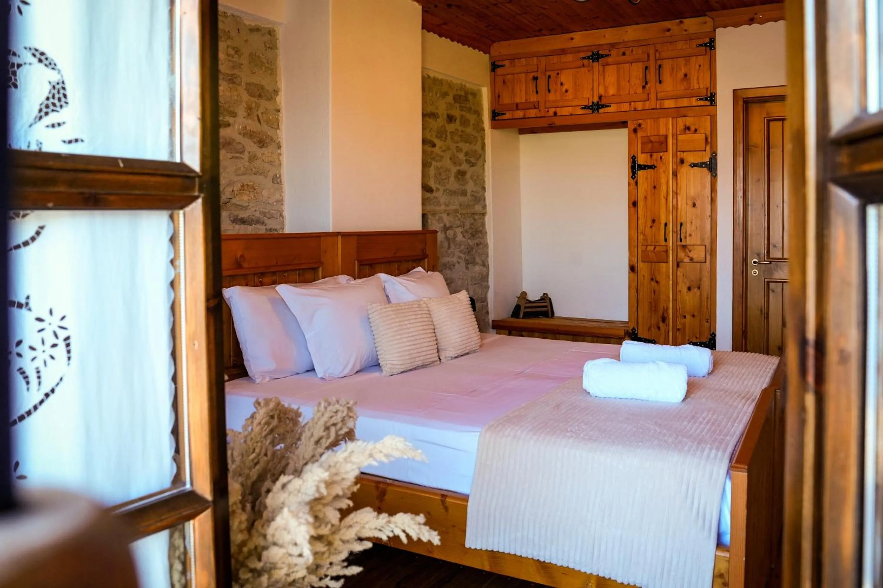 Bedroom, Bed in Porta7 Hotel