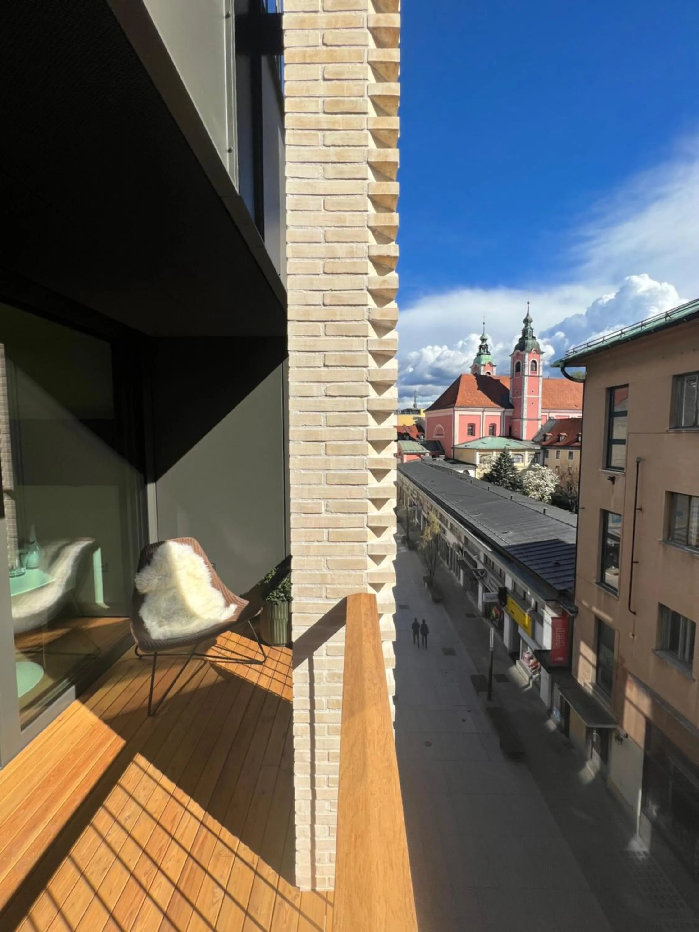 Castle View Luxury Suite