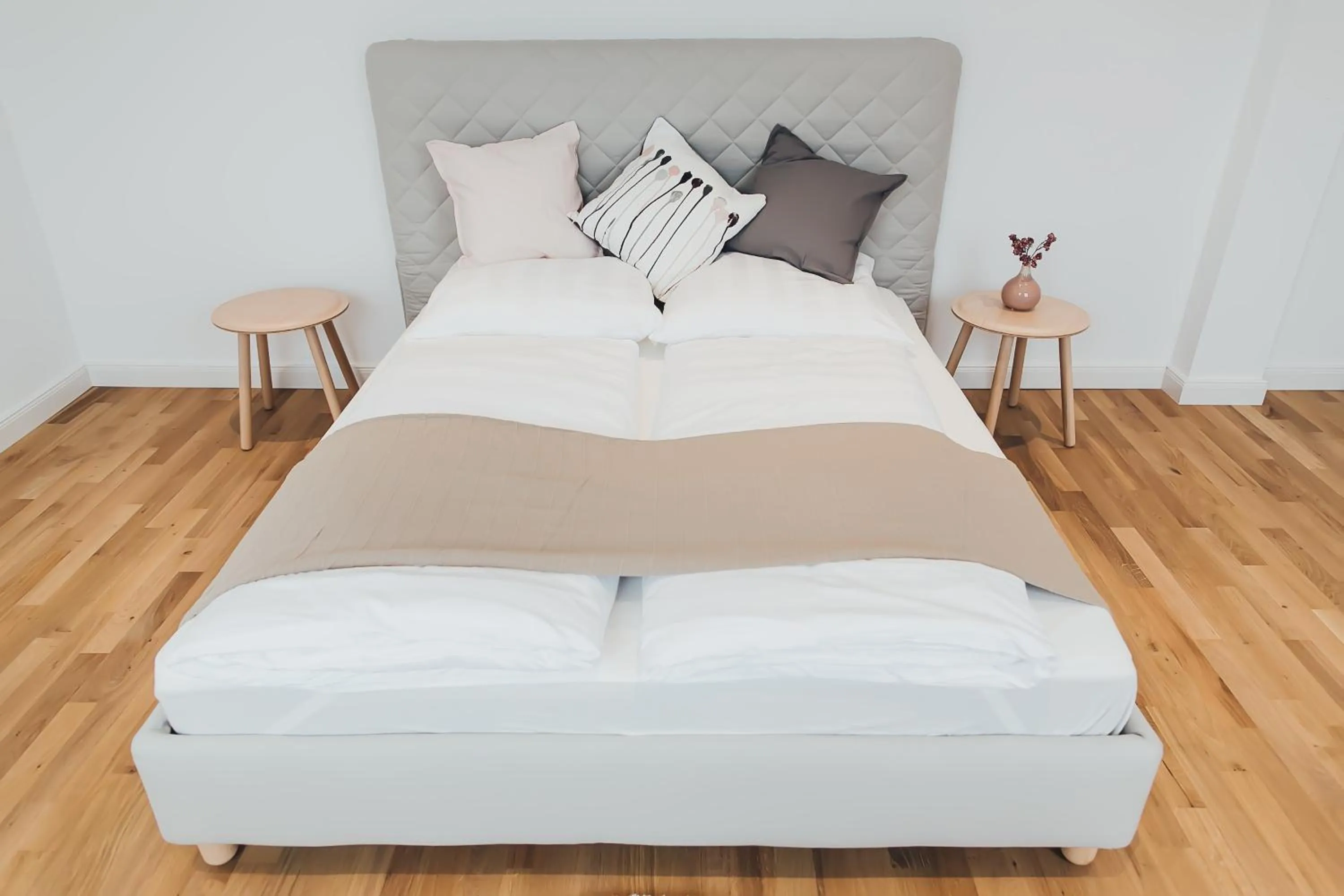 Bedroom, Bed in Louis & Louise Penthouse I Digital Check In