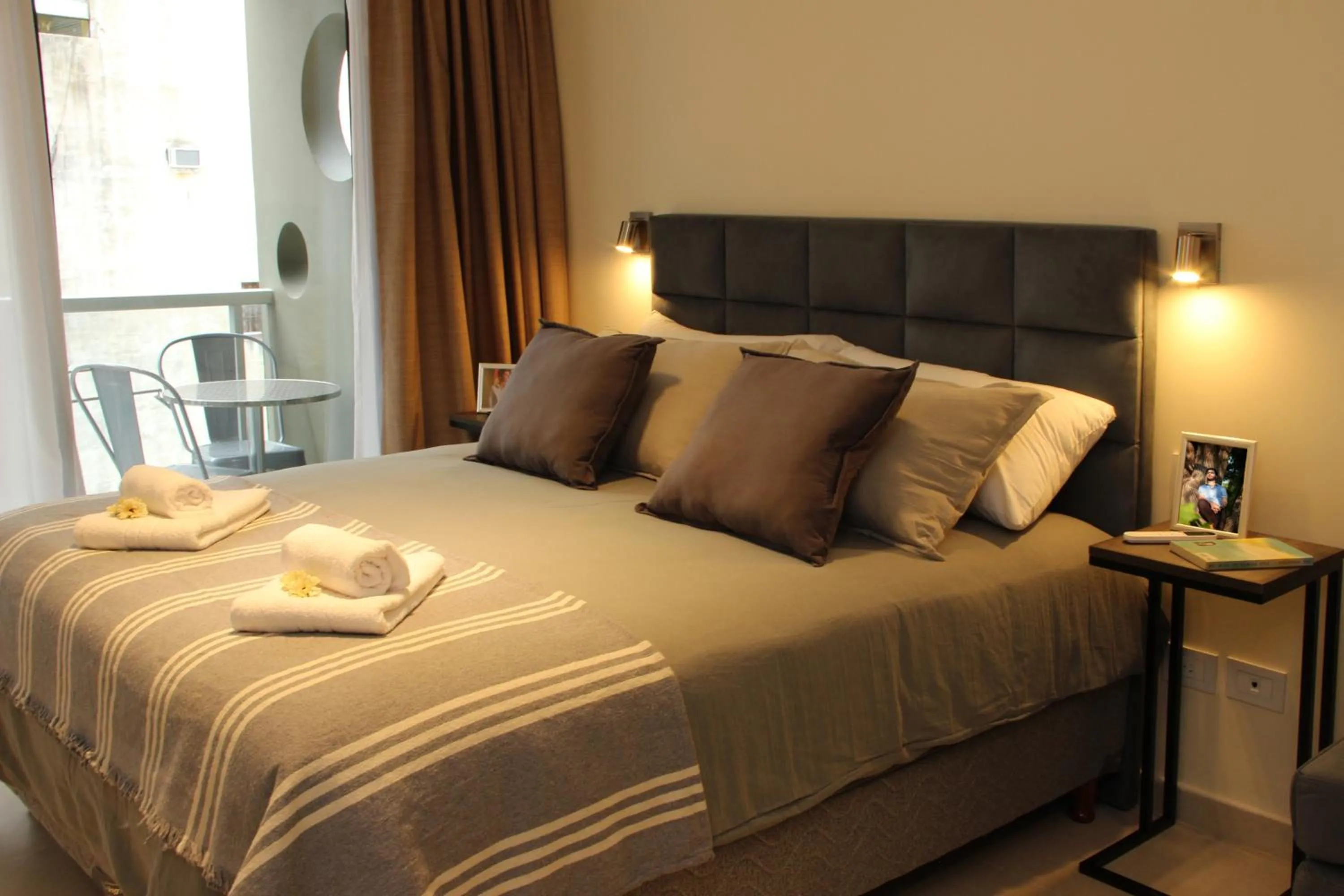 Bed in In House BA - College