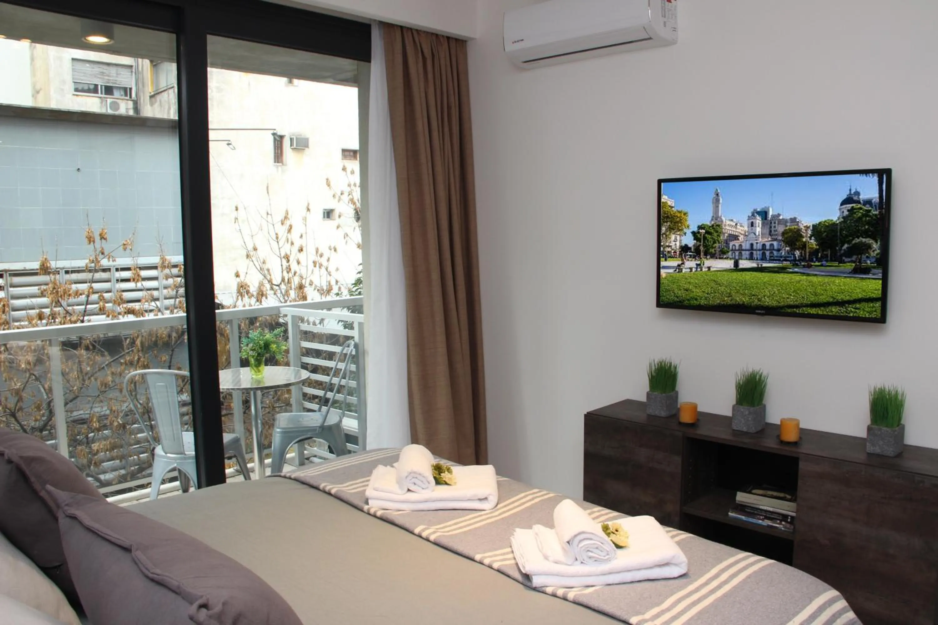 TV and multimedia in In House BA - College