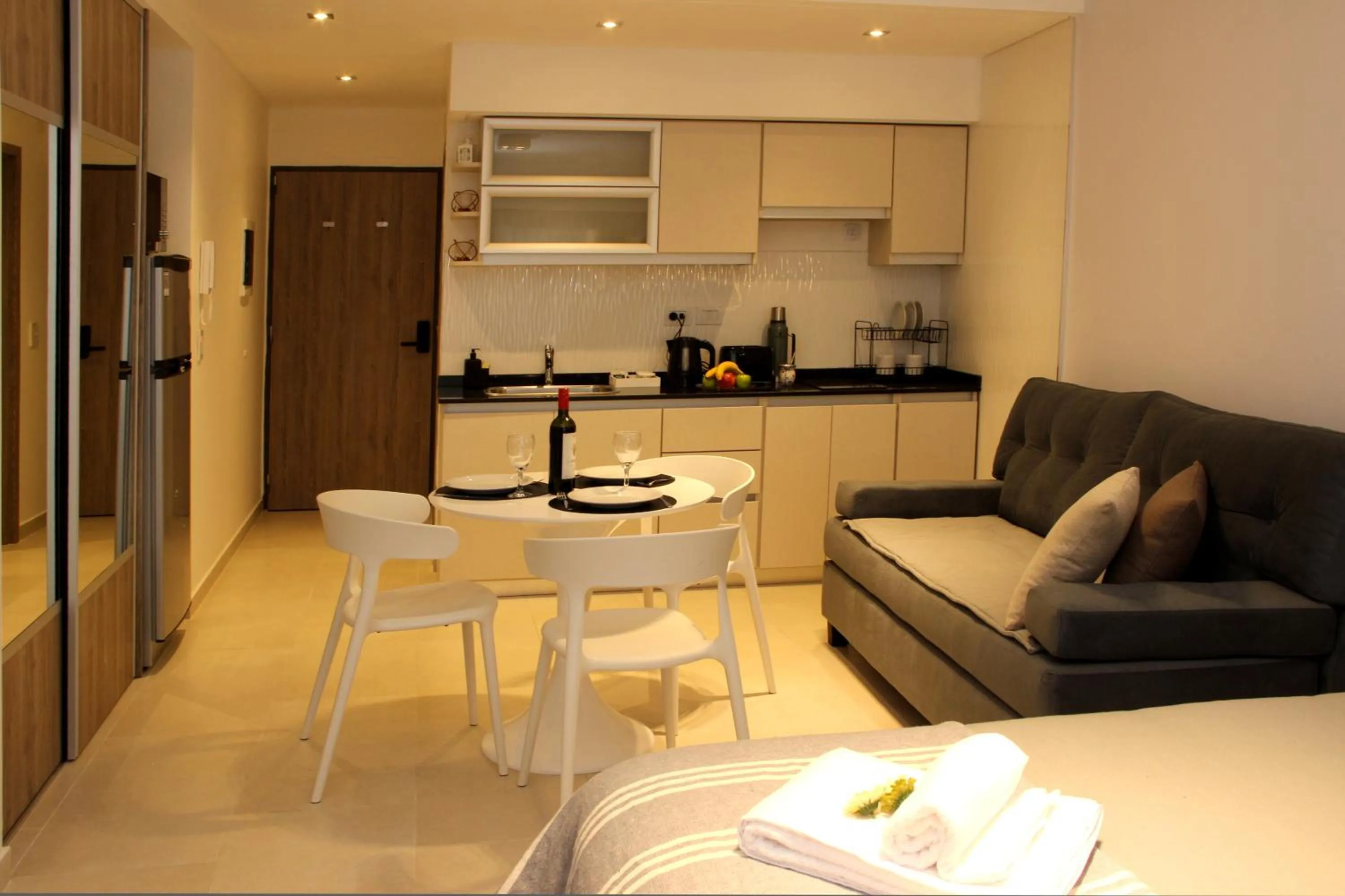 Living room in In House BA - College