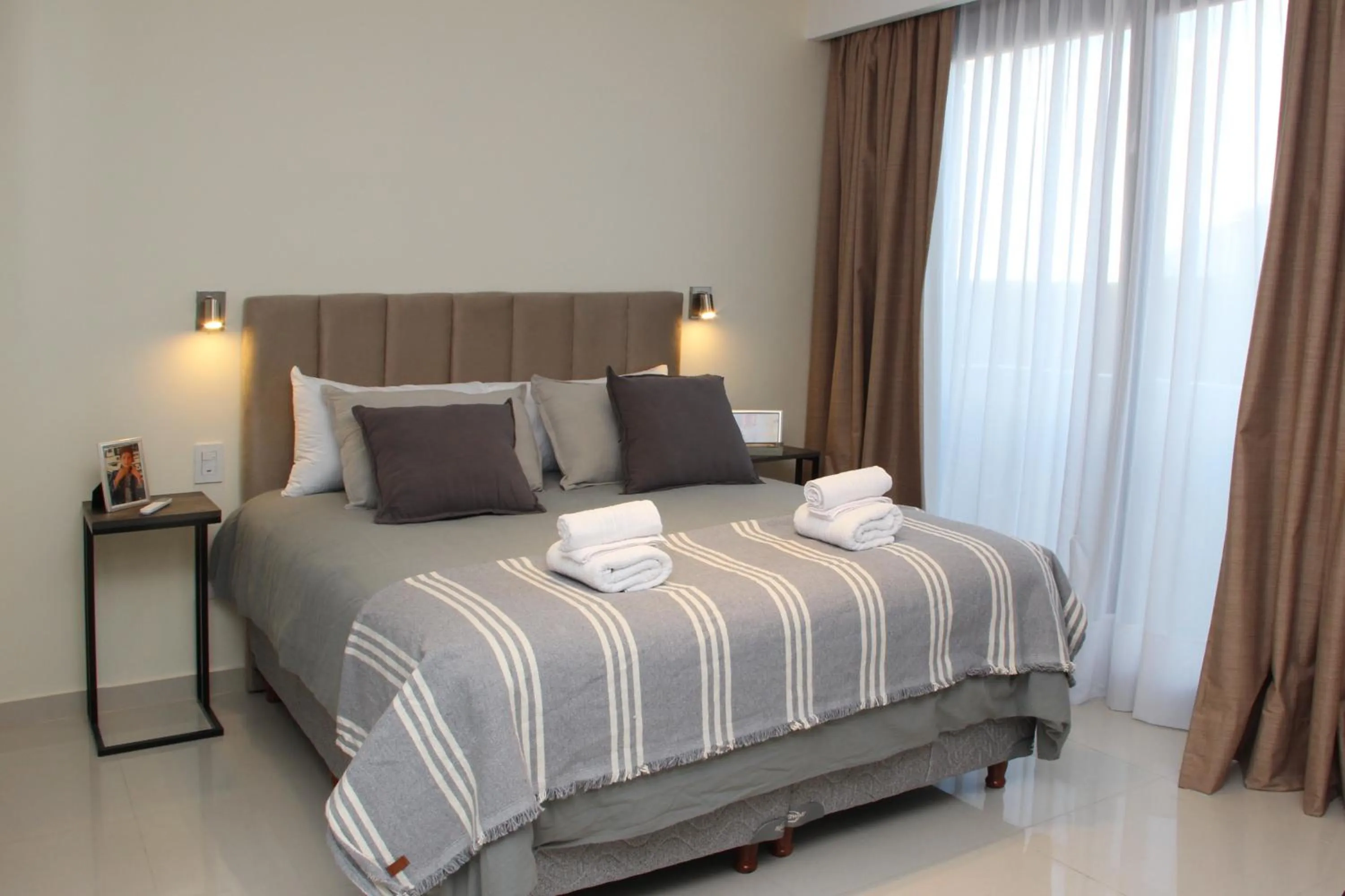 Bed in In House BA - College