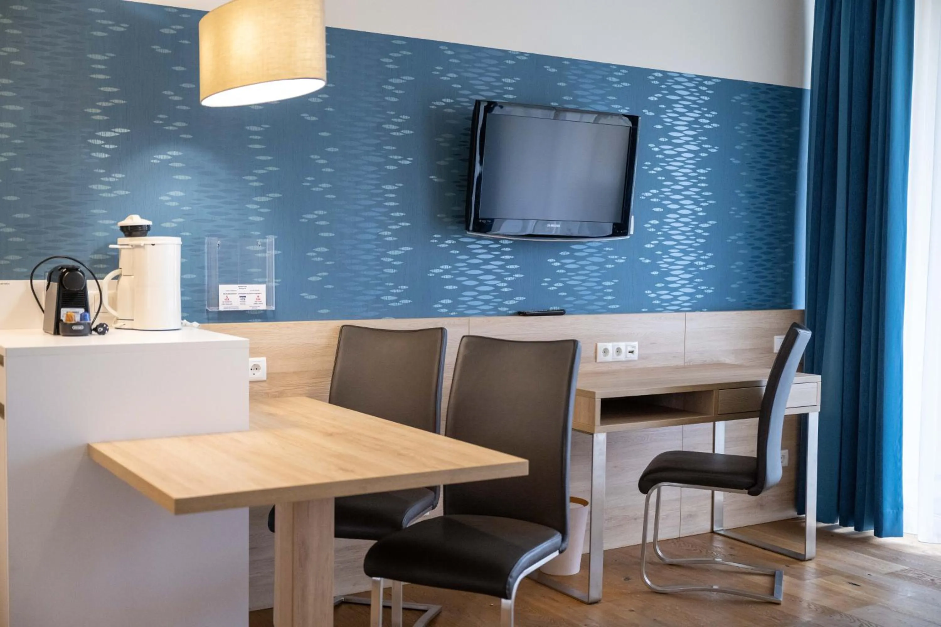 TV and multimedia in PM-PremiumAPART Strassgang