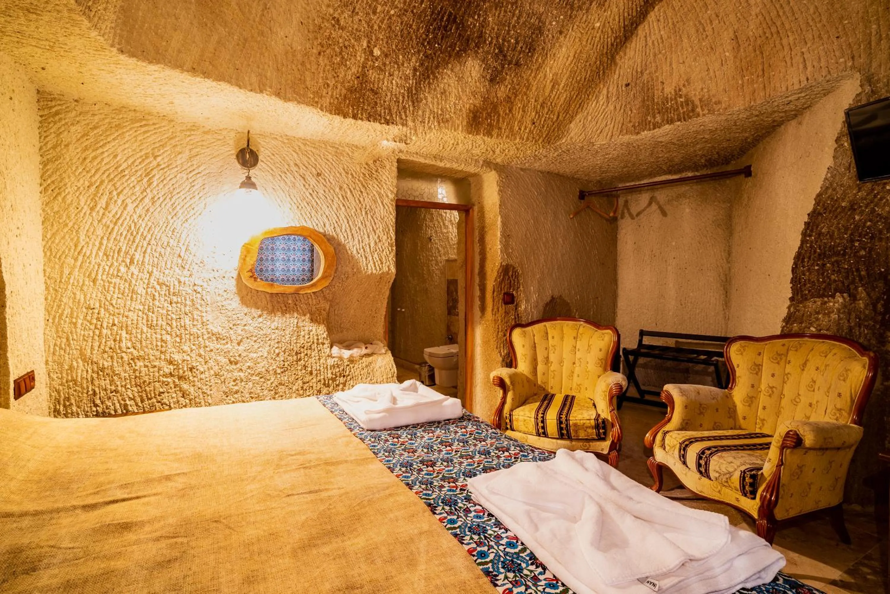 Seating area, Bed in Cappadocia inans Cave & Swimming Pool Hot