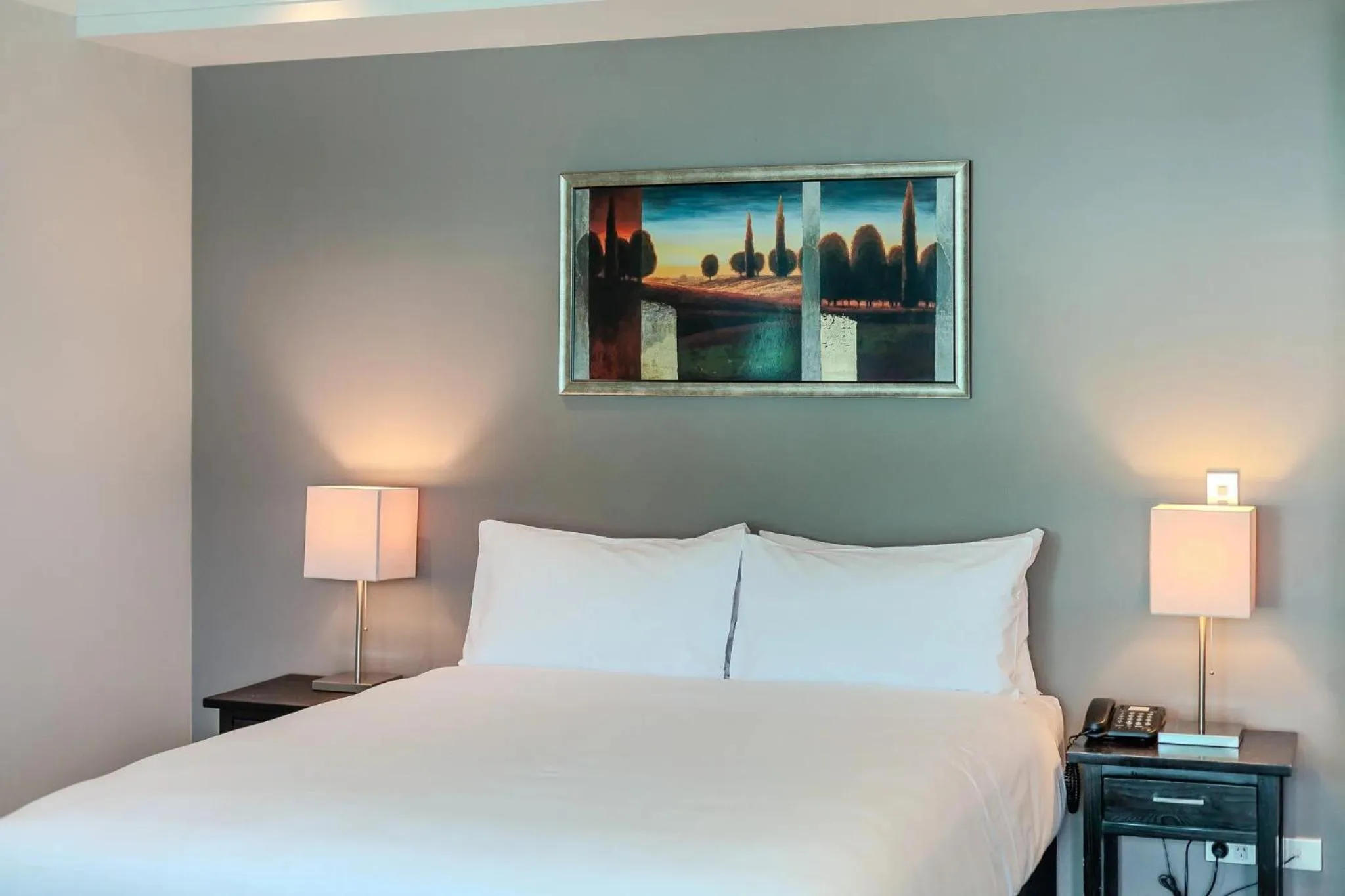 Bed in 70 Tory Apartment Hotel