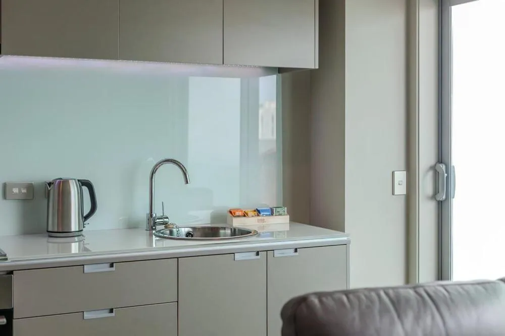 70 Tory Apartment Hotel