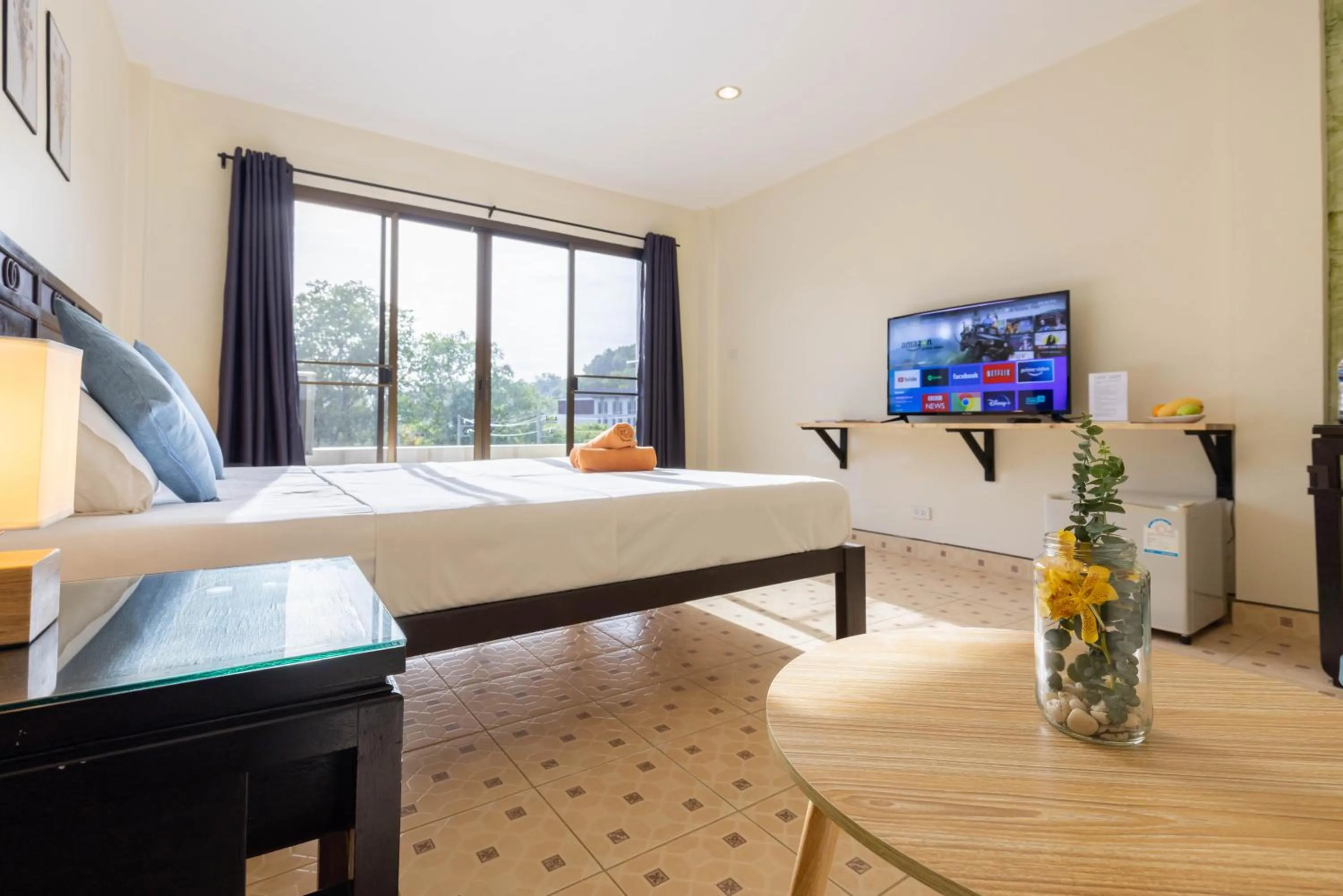 Club22 Kamala Suites, Kamala Beach