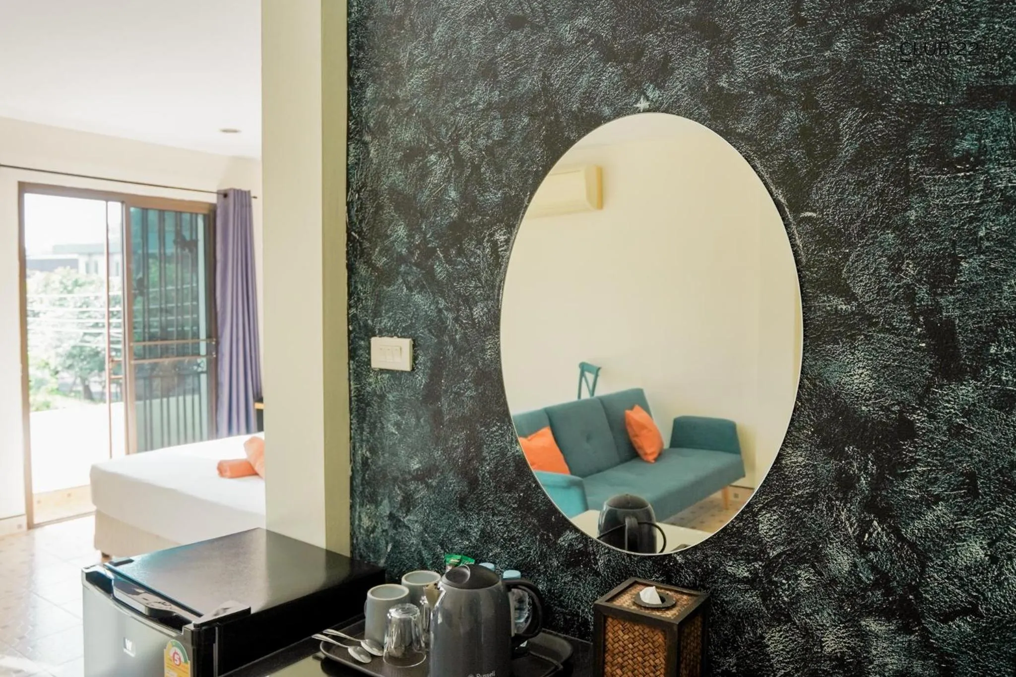 Coffee/tea facilities in Club22 Kamala Suites, Kamala Beach