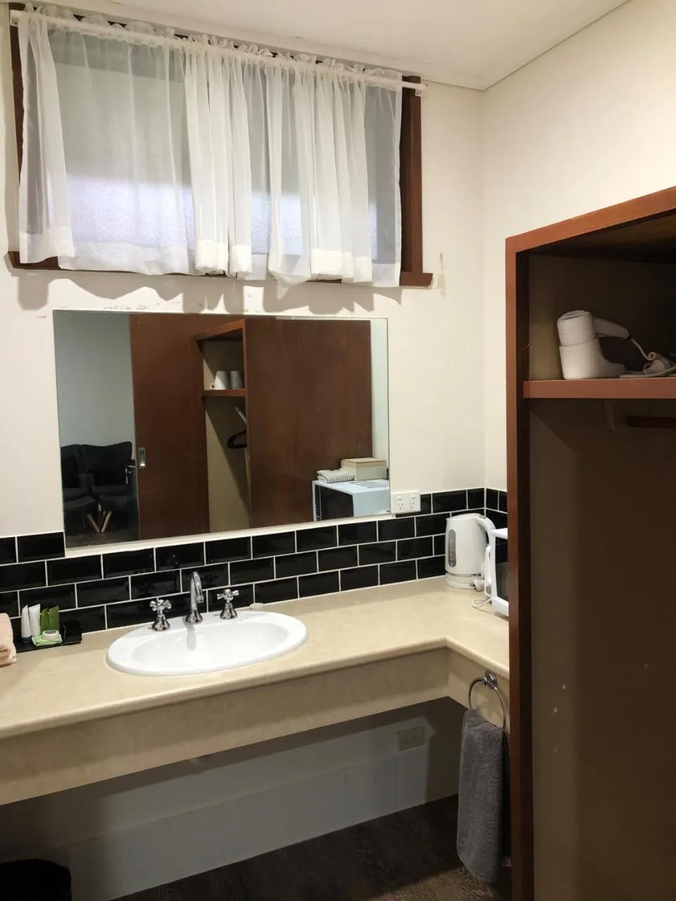 Green Gables Motel in Warburton