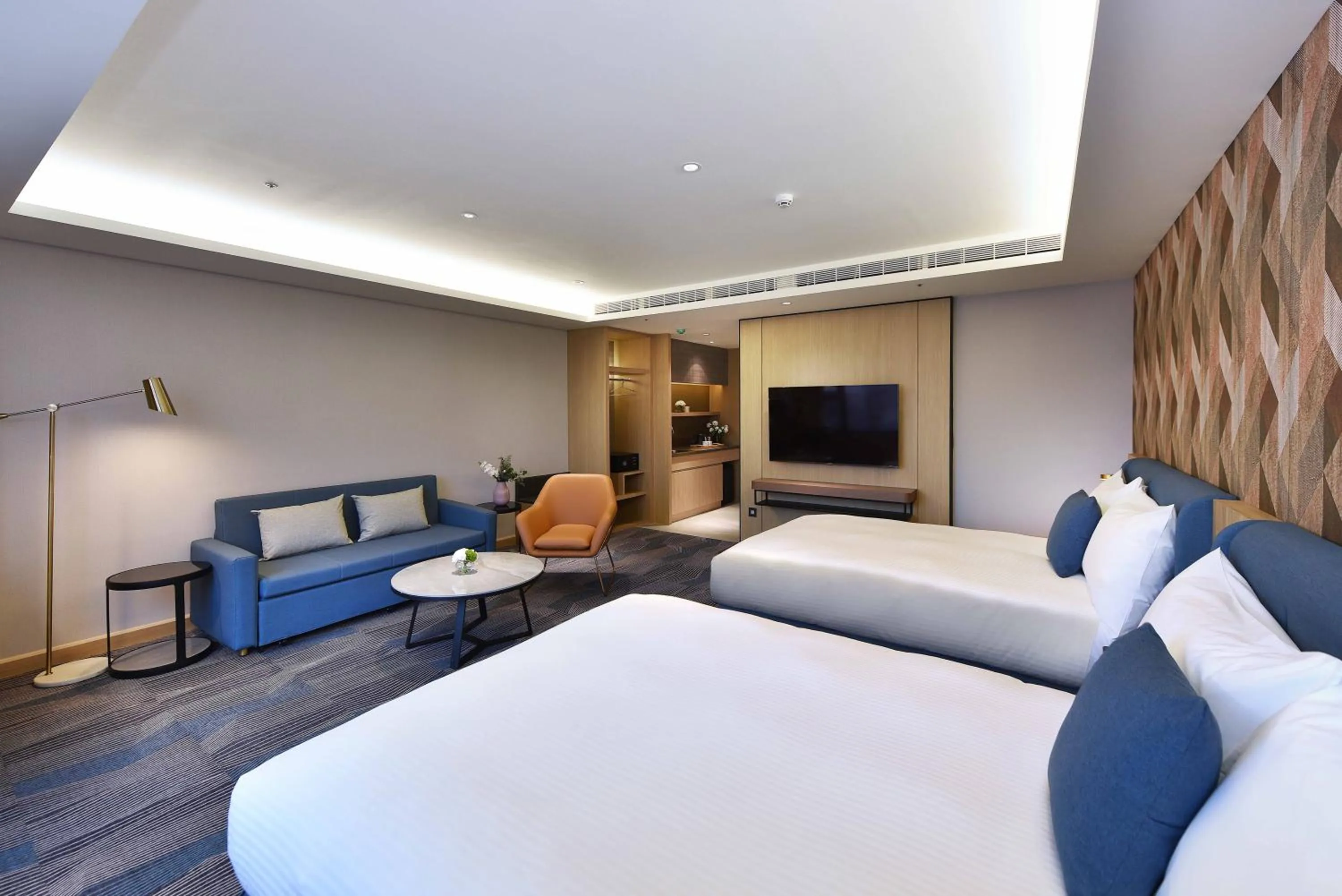 Photo of the whole room, Bed in Fullon Poshtel - Kaohsiung