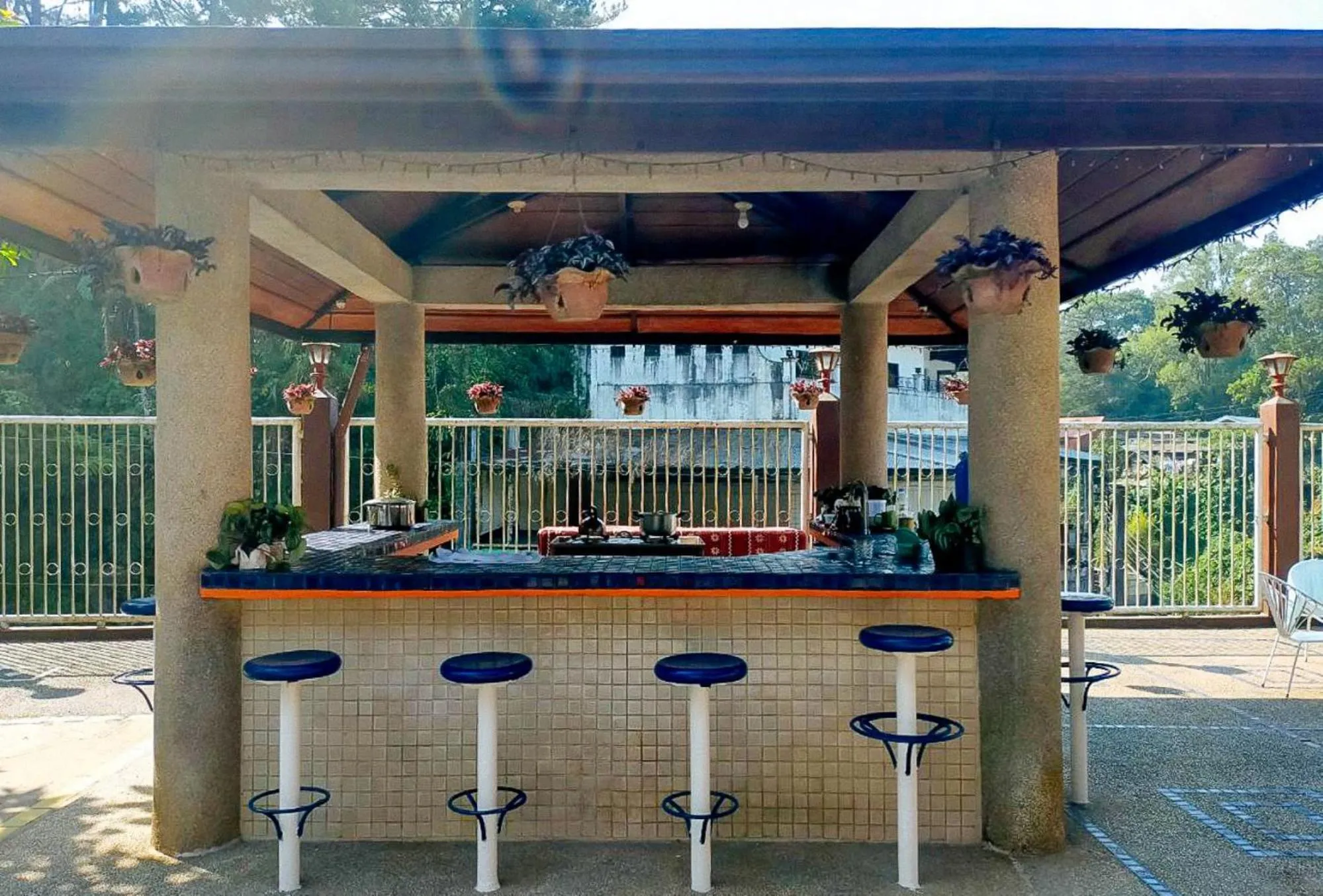 Lounge or bar in Gamal 360 Transient Baguio City