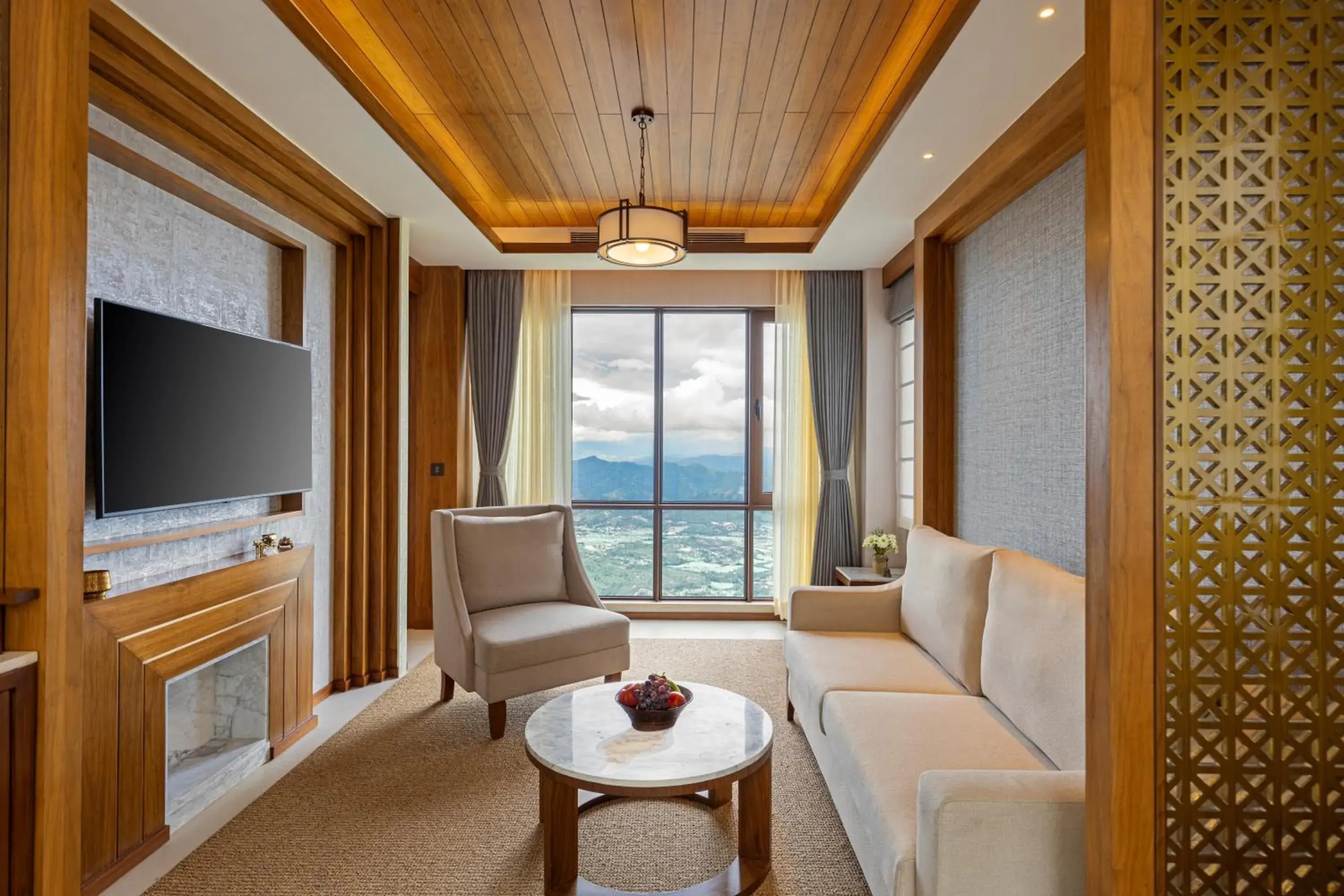 Junior Suite with Mountain View in Dusit Thani Himalayan Resort Dhulikhel, Nepal Junior Suite with Mountain View in Dusit Thani Himalayan Resort Dhulikhel, Nepal