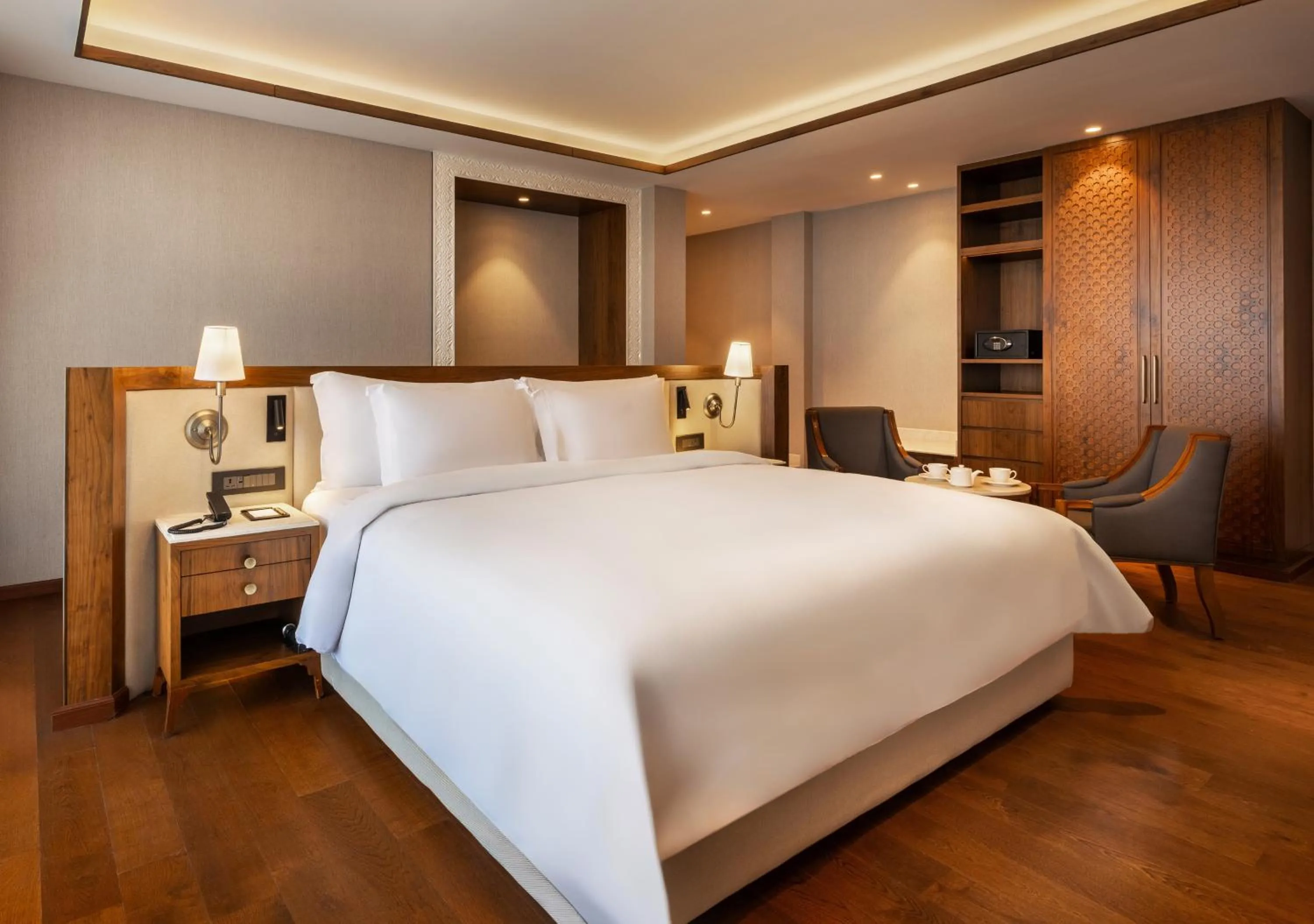 Bedroom, Bed in Dusit Thani Himalayan Resort Dhulikhel, Nepal