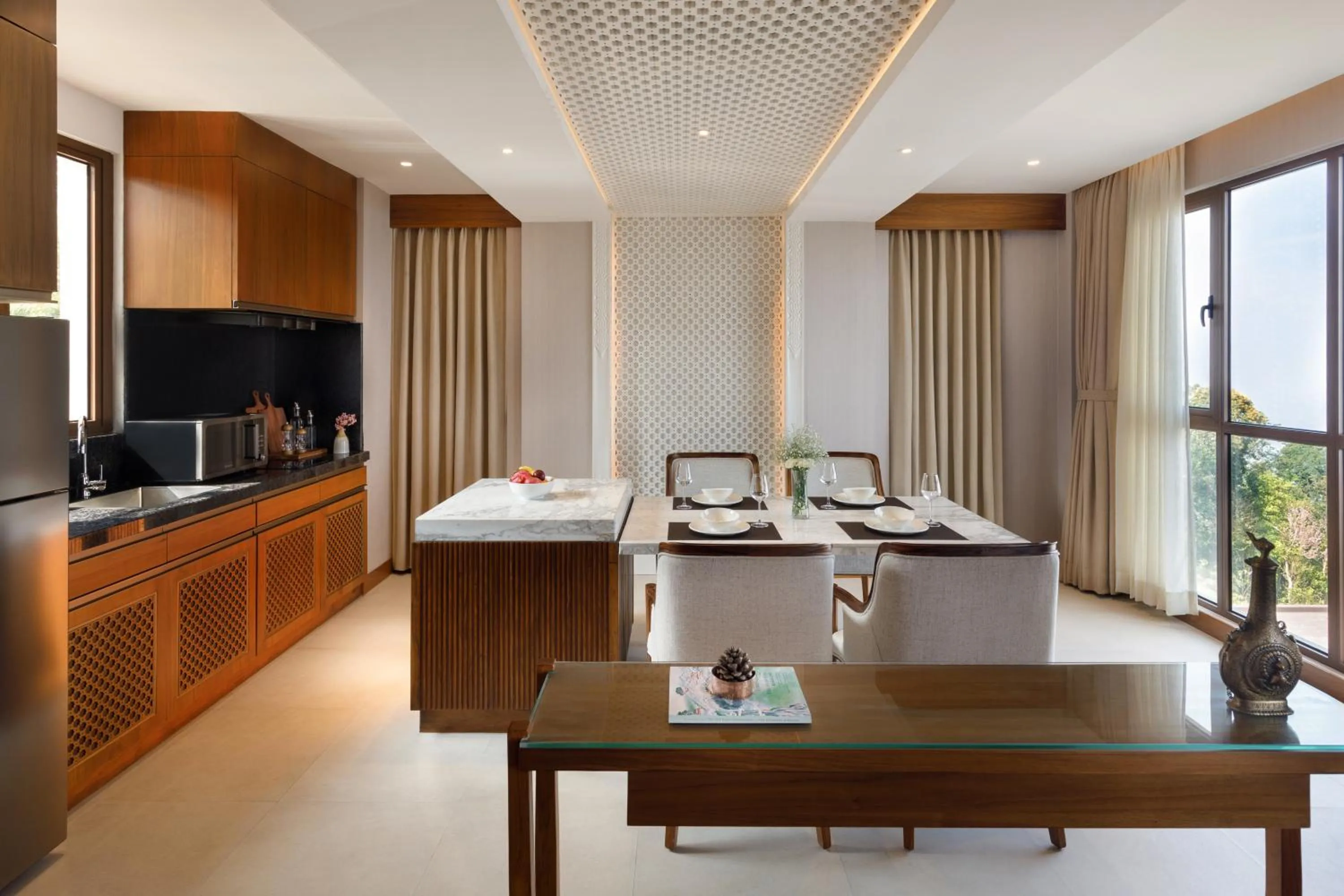 Kitchen or kitchenette in Dusit Thani Himalayan Resort Dhulikhel, Nepal