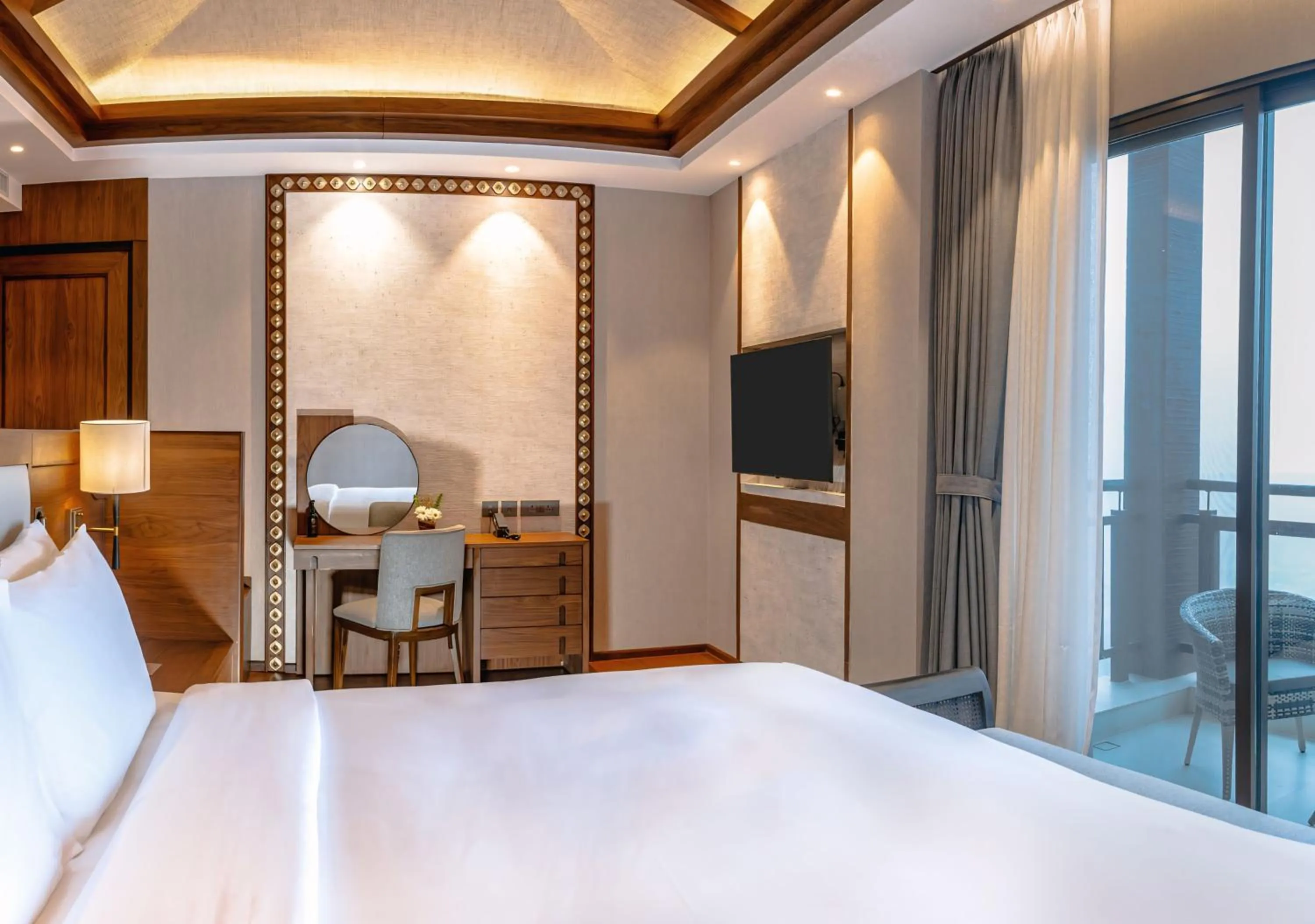 Bedroom, Bed in Dusit Thani Himalayan Resort Dhulikhel, Nepal