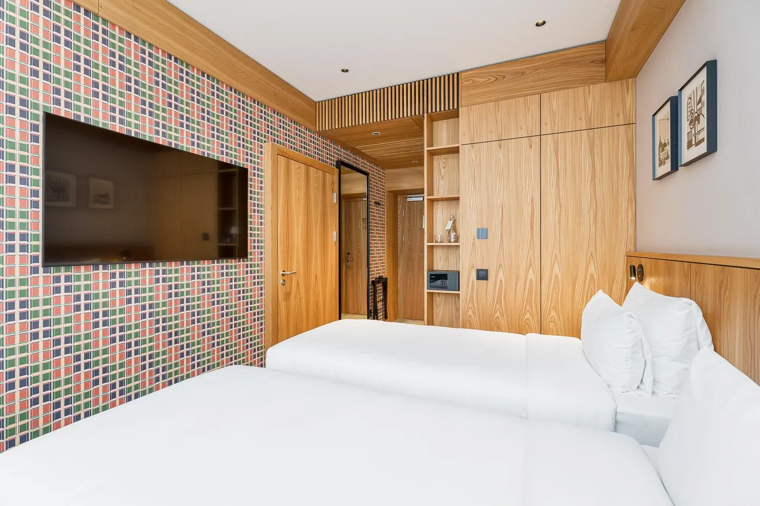 Family, Bed in Aston Hotel Riga