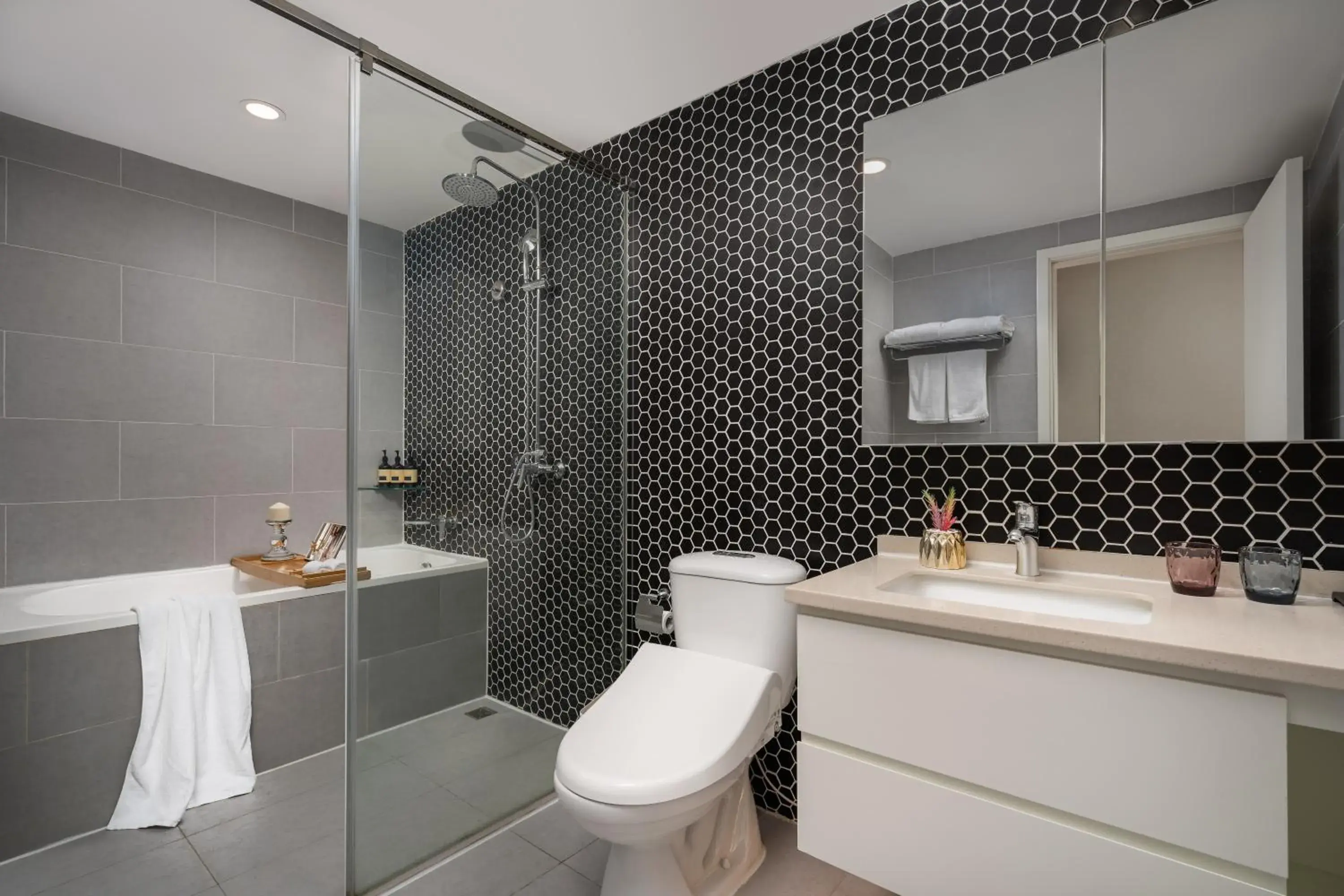 Deluxe Apartment in Citadines Apart'hotel Shanghai Jing'an Temple Deluxe Apartment in Citadines Apart'hotel Shanghai Jing'an Temple