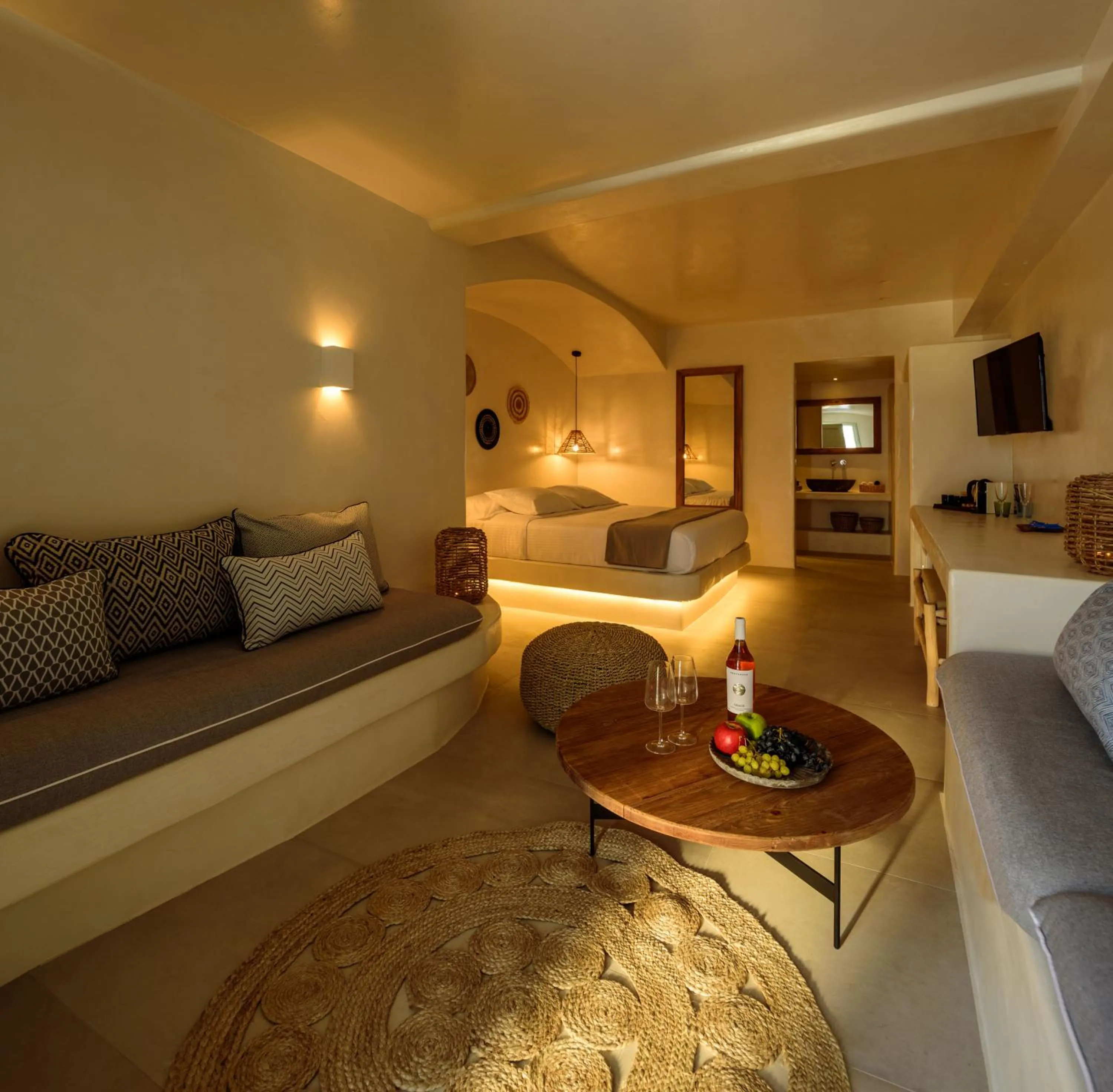 Living room, Bed in Terra Blanca Suites