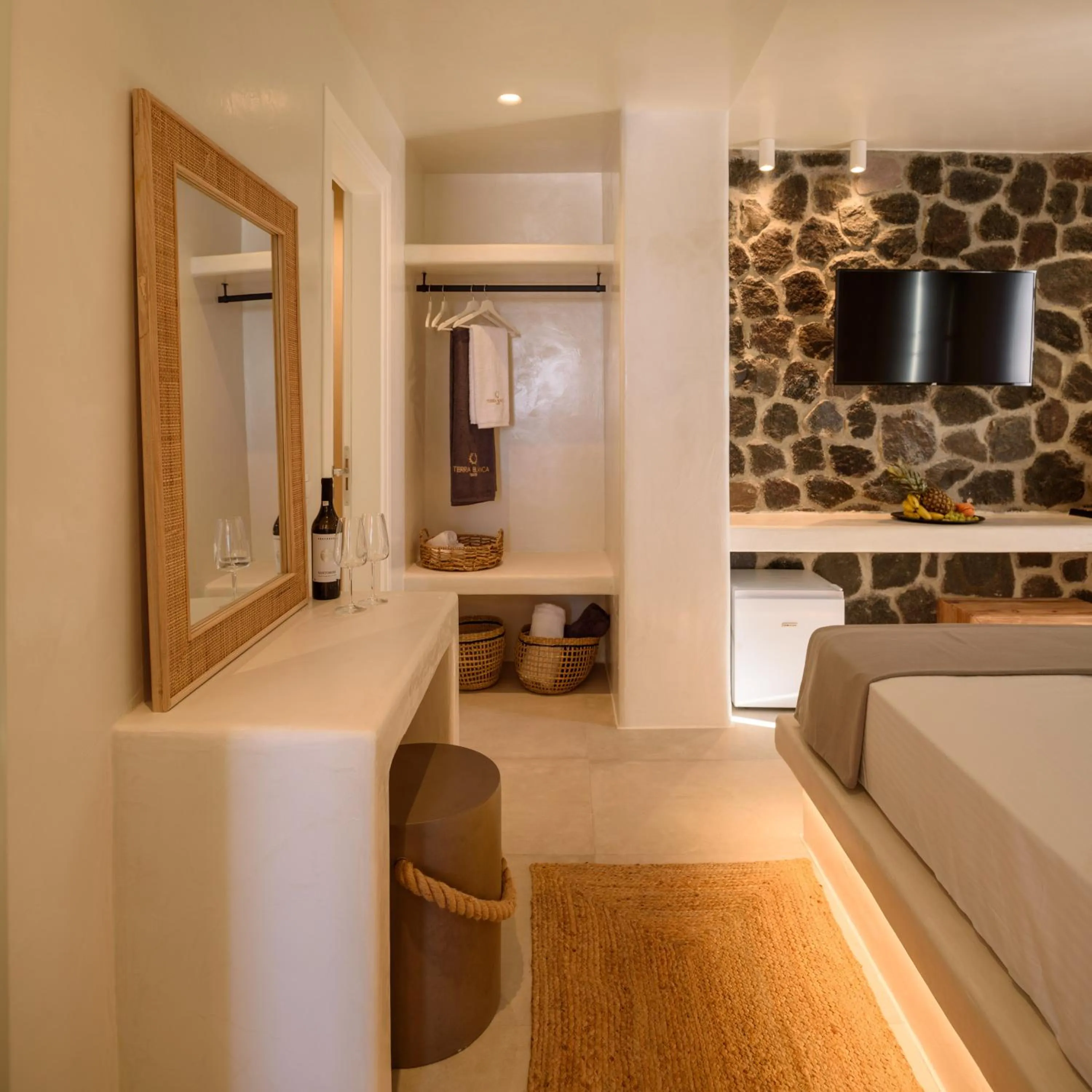 TV and multimedia, Bed in Terra Blanca Suites