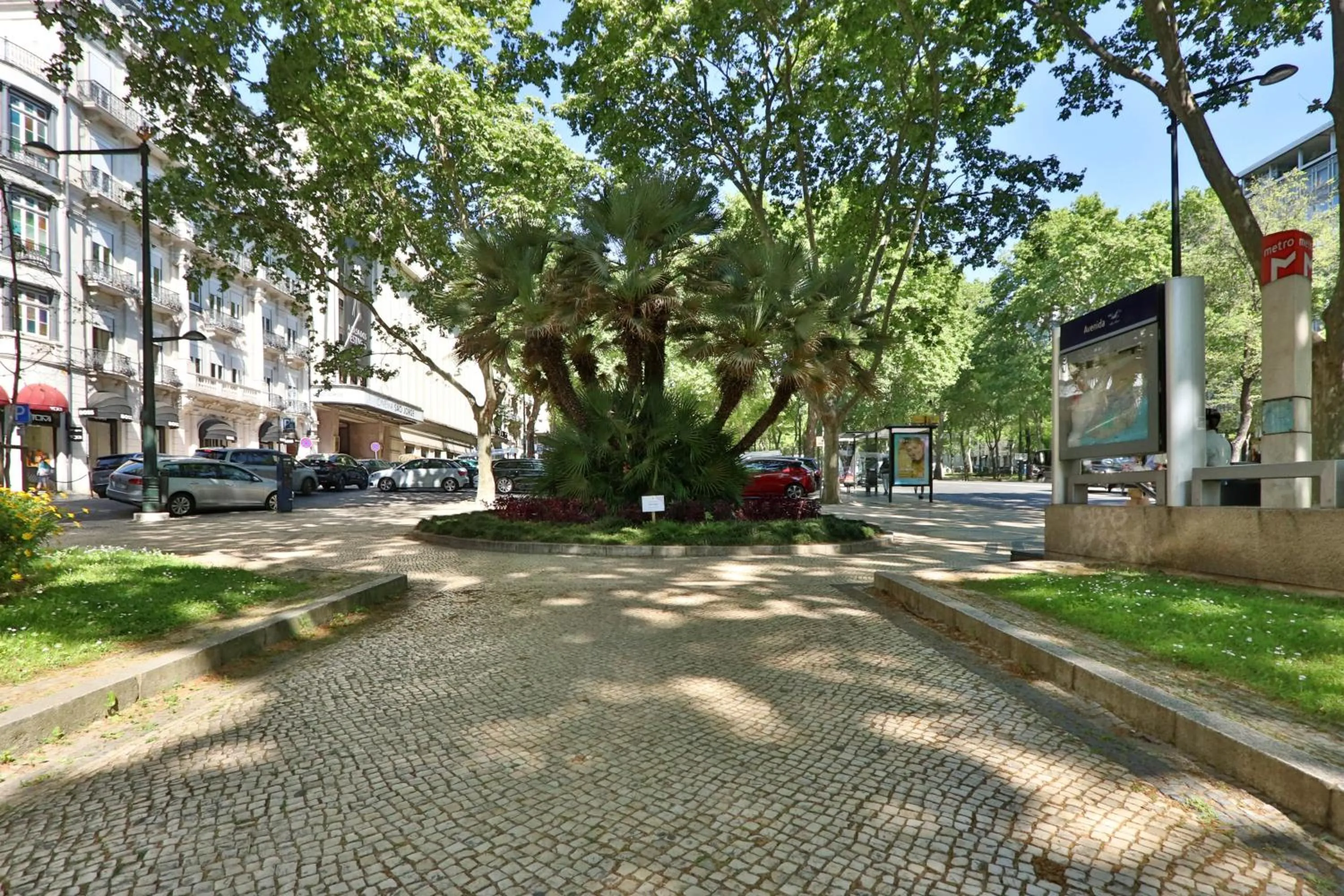 Off site in BOULEVARD Boutique Studios