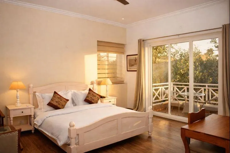 Bedroom, Bed in The Sky Imperial Pavoreal Jungle Resort