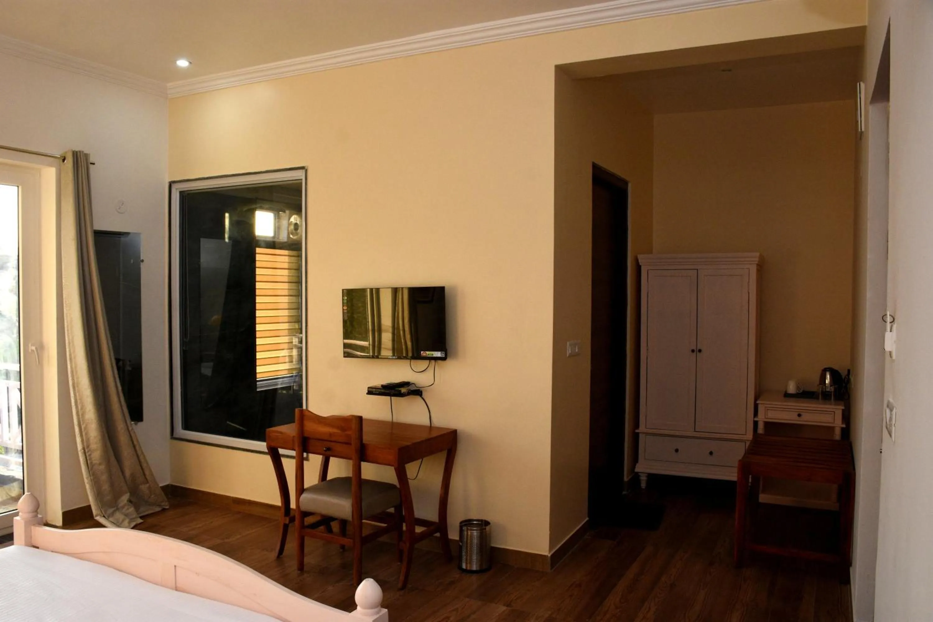 TV and multimedia, Bed in The Sky Imperial Pavoreal Jungle Resort