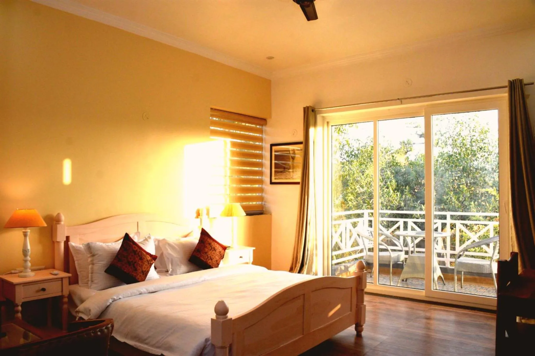 Bedroom, Bed in The Sky Imperial Pavoreal Jungle Resort