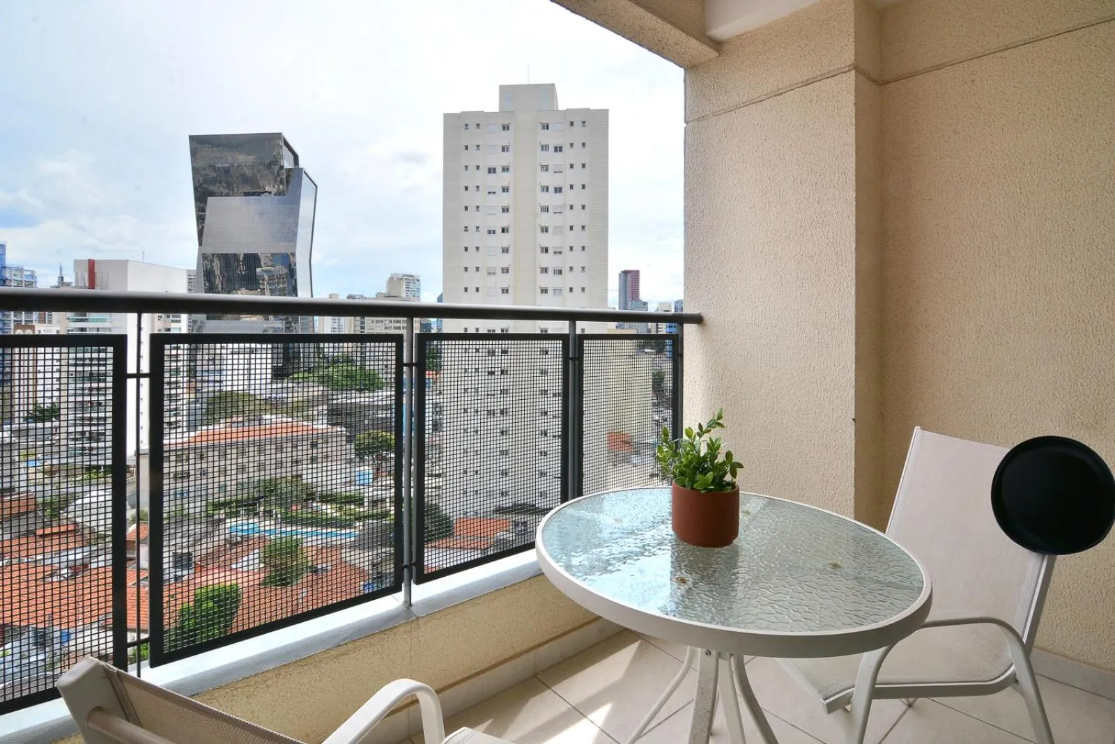 View (from property/room) in Charlie Faria Lima