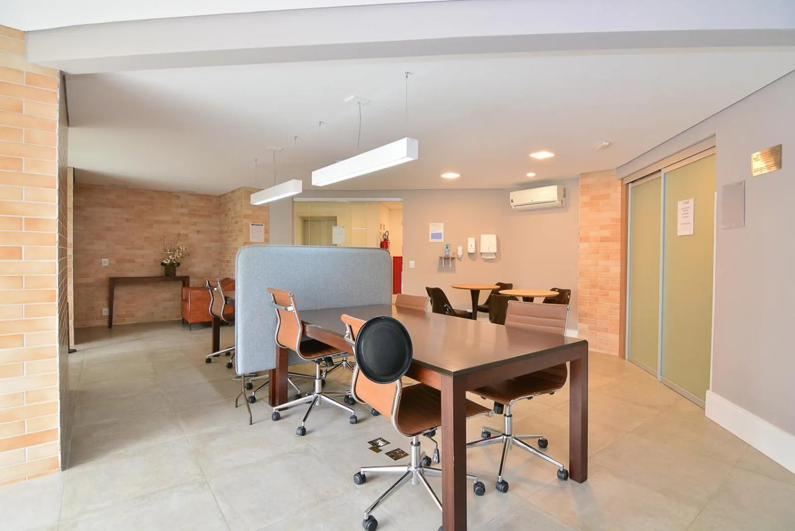 Area and facilities in Charlie Faria Lima