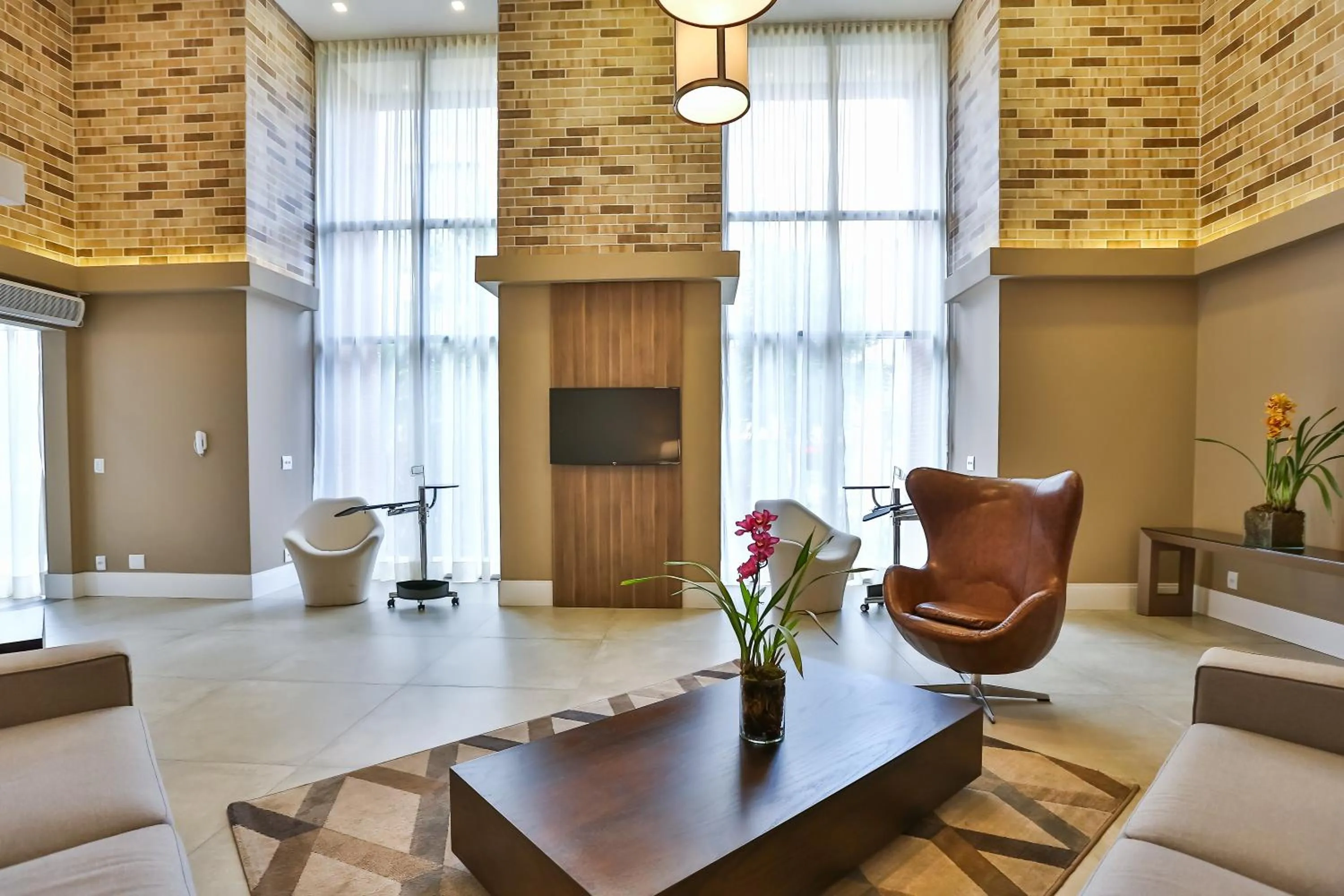 Area and facilities in Charlie Faria Lima