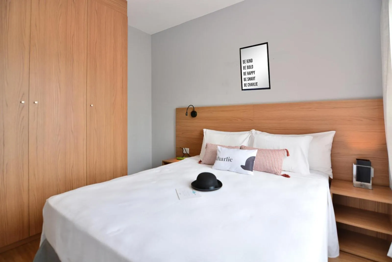 Bed in Charlie Faria Lima