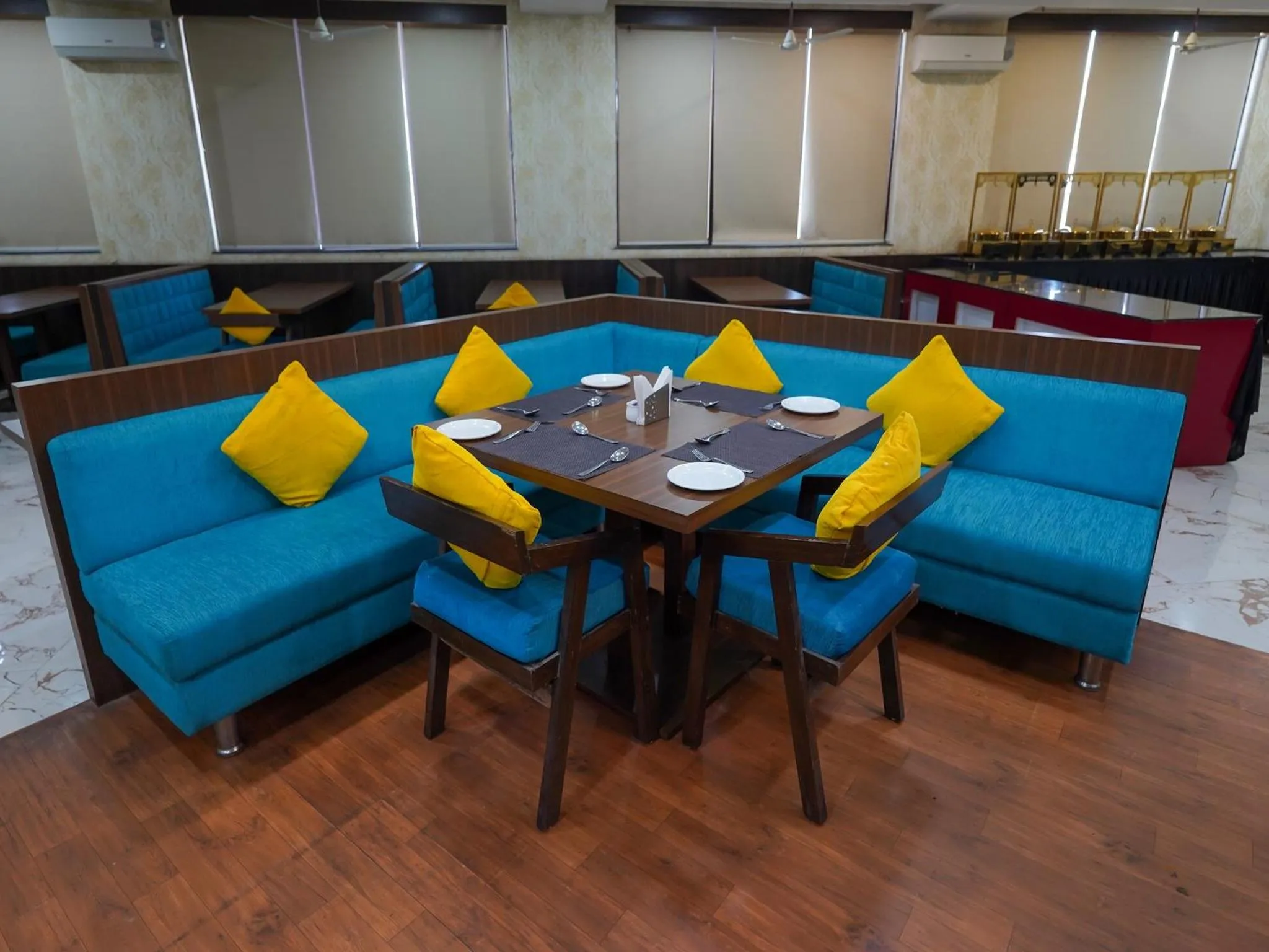 Palette by CheckIn The Royal Castle Resort Rajkot