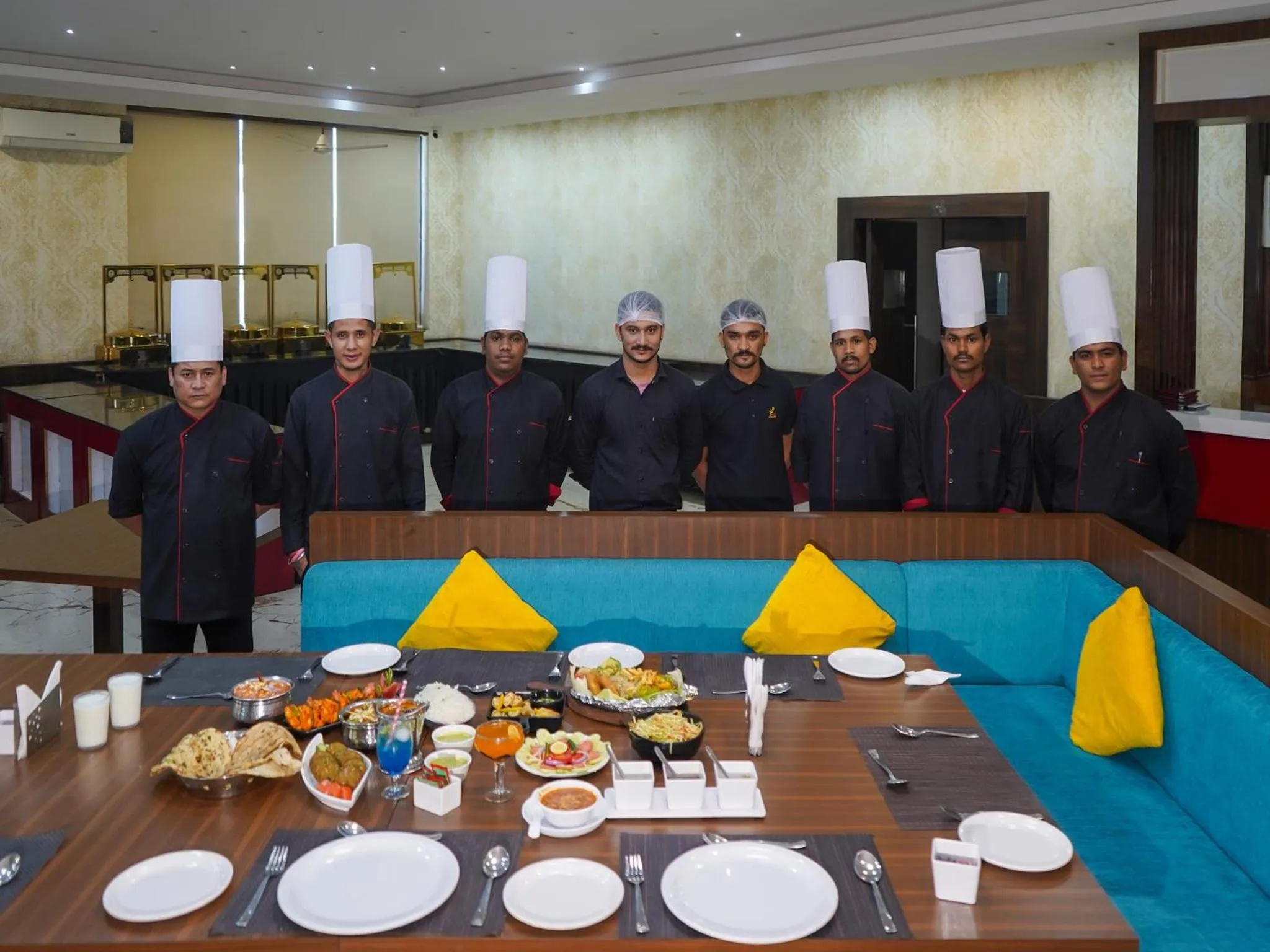 Palette by CheckIn The Royal Castle Resort Rajkot