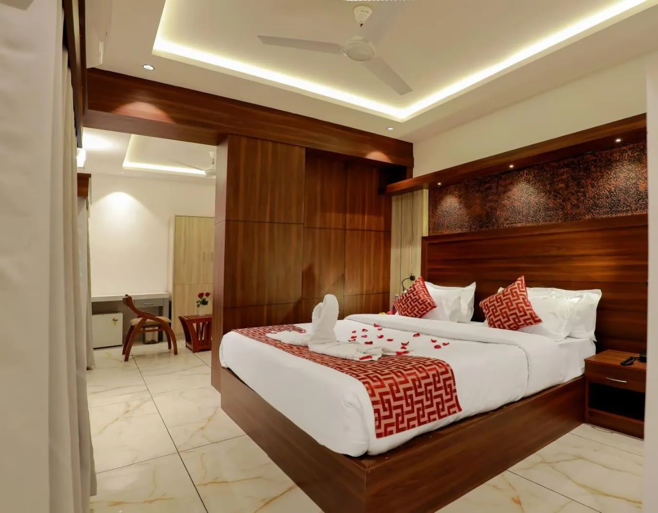 Bed in Hotel Vrindavan