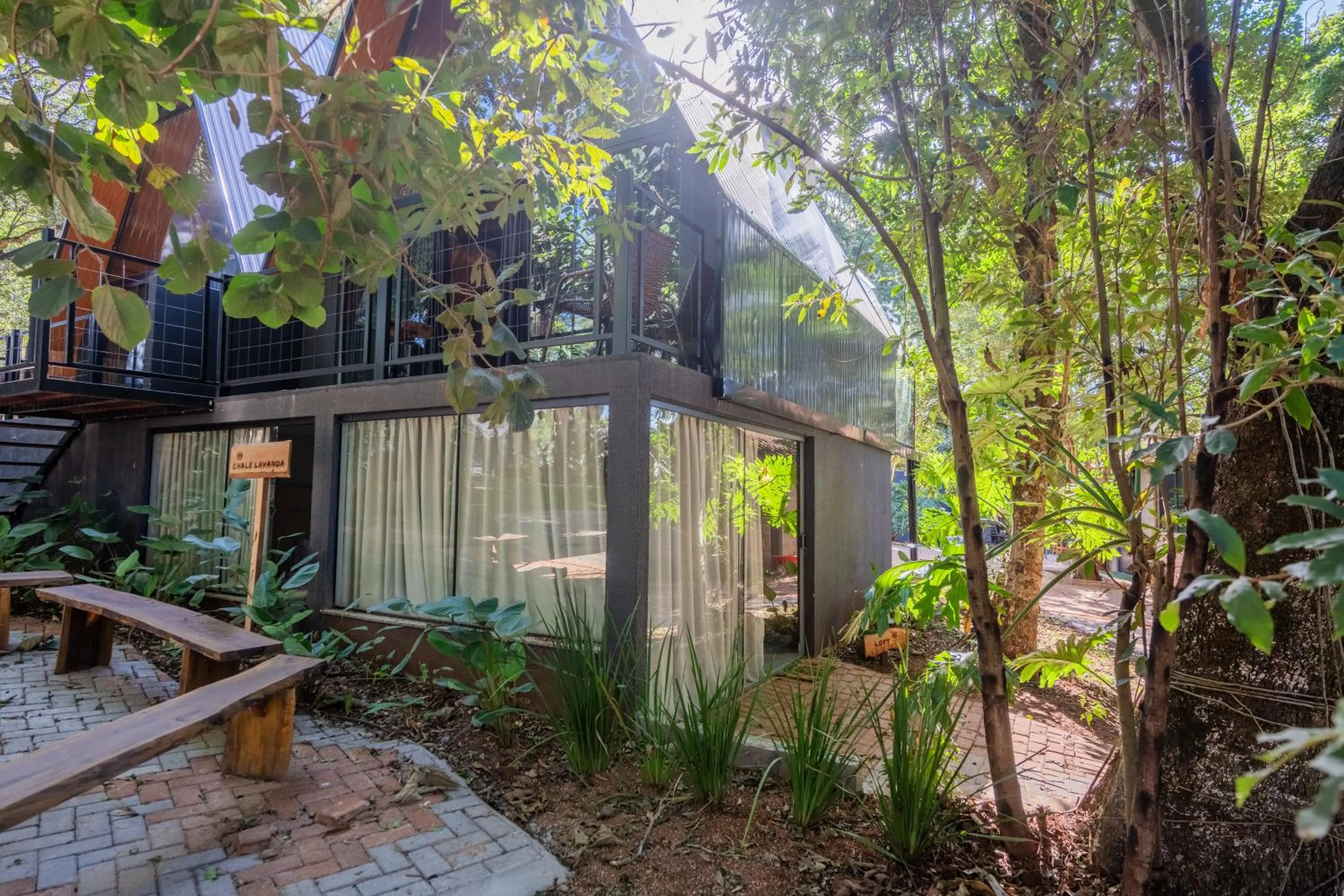 Property building in Recanto Catarina