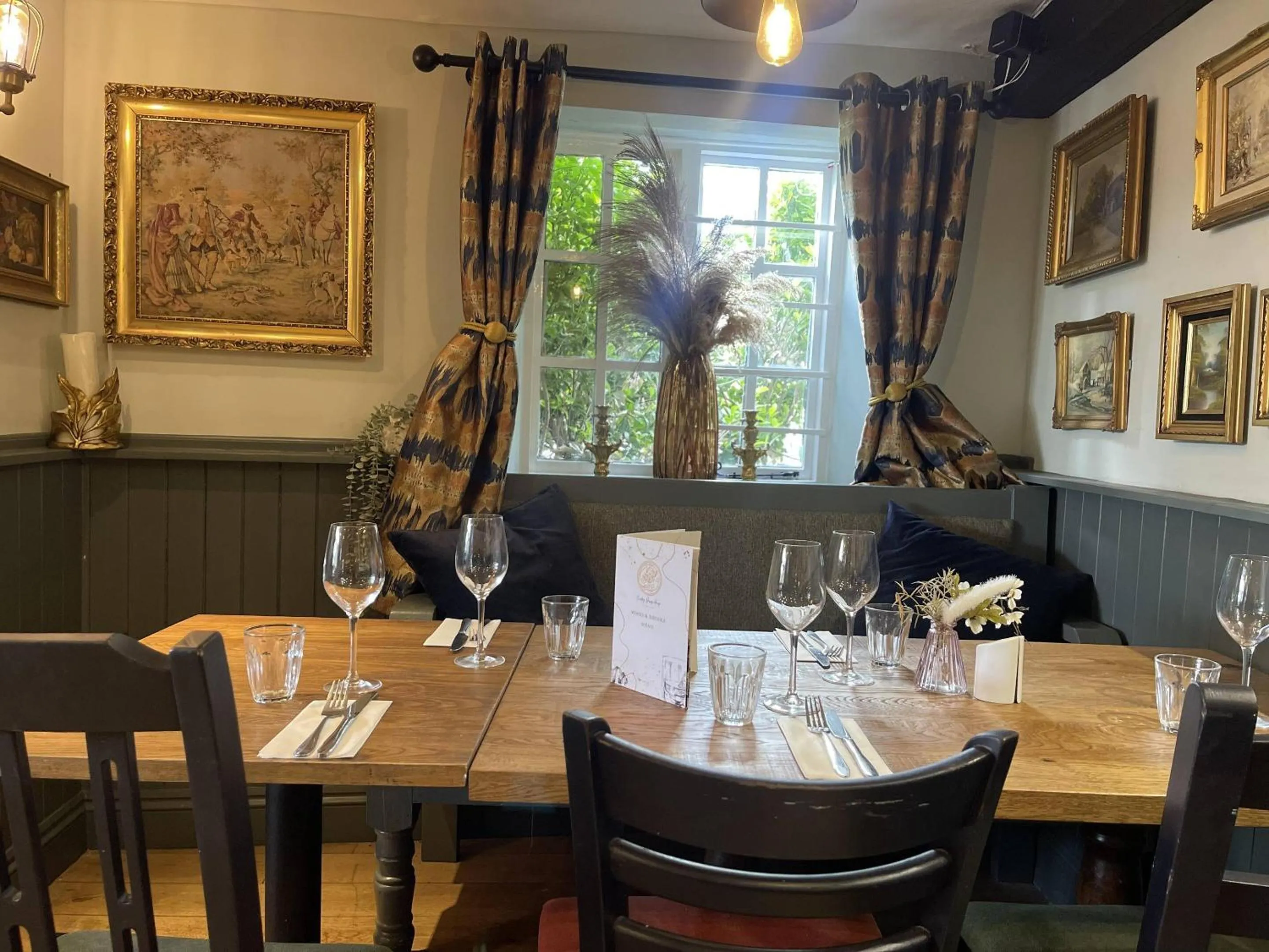 Bedroom in The Old Talbot Rooms Milton Keynes