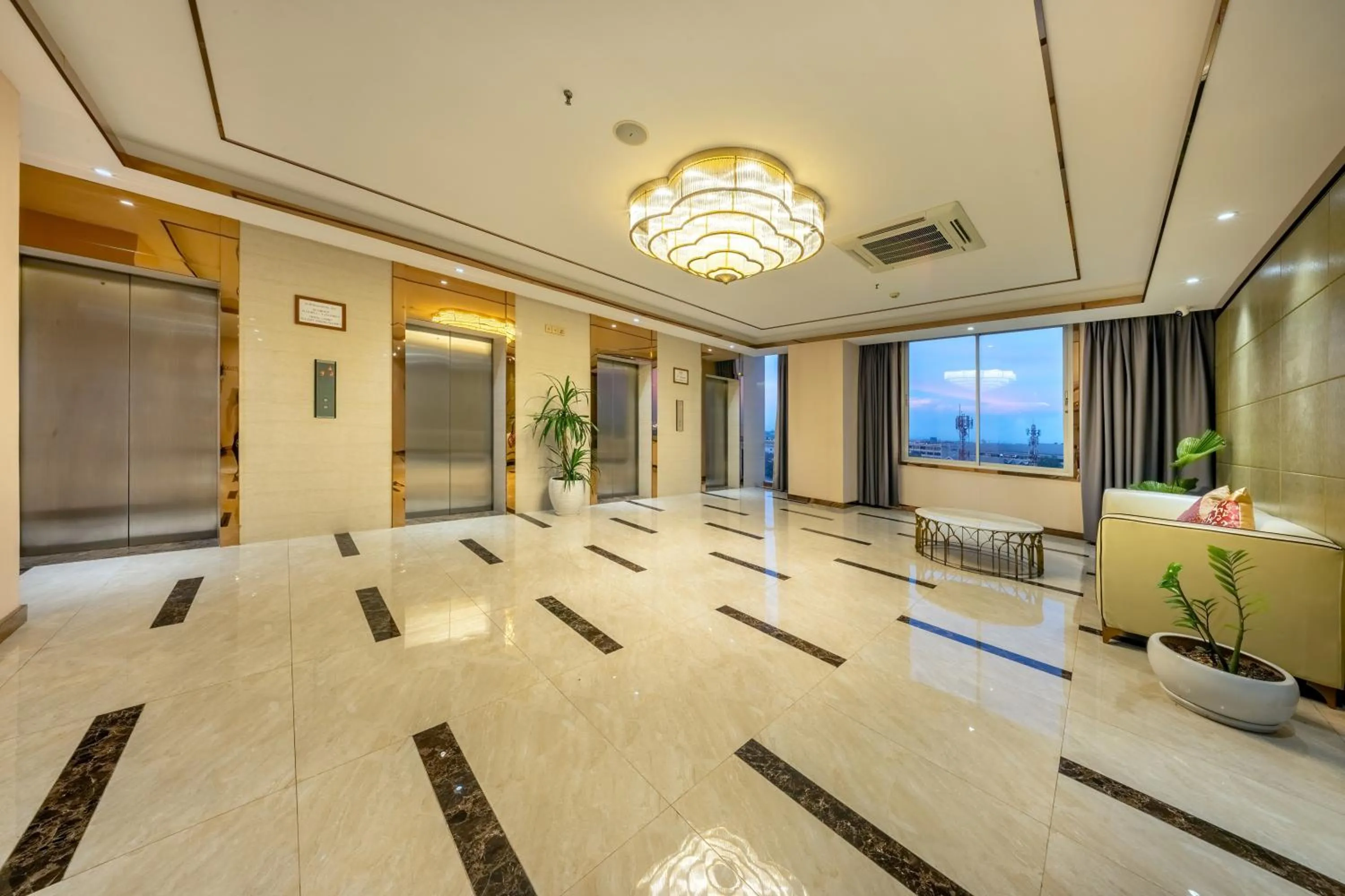 elevator in ST Hotel Wattay Airport