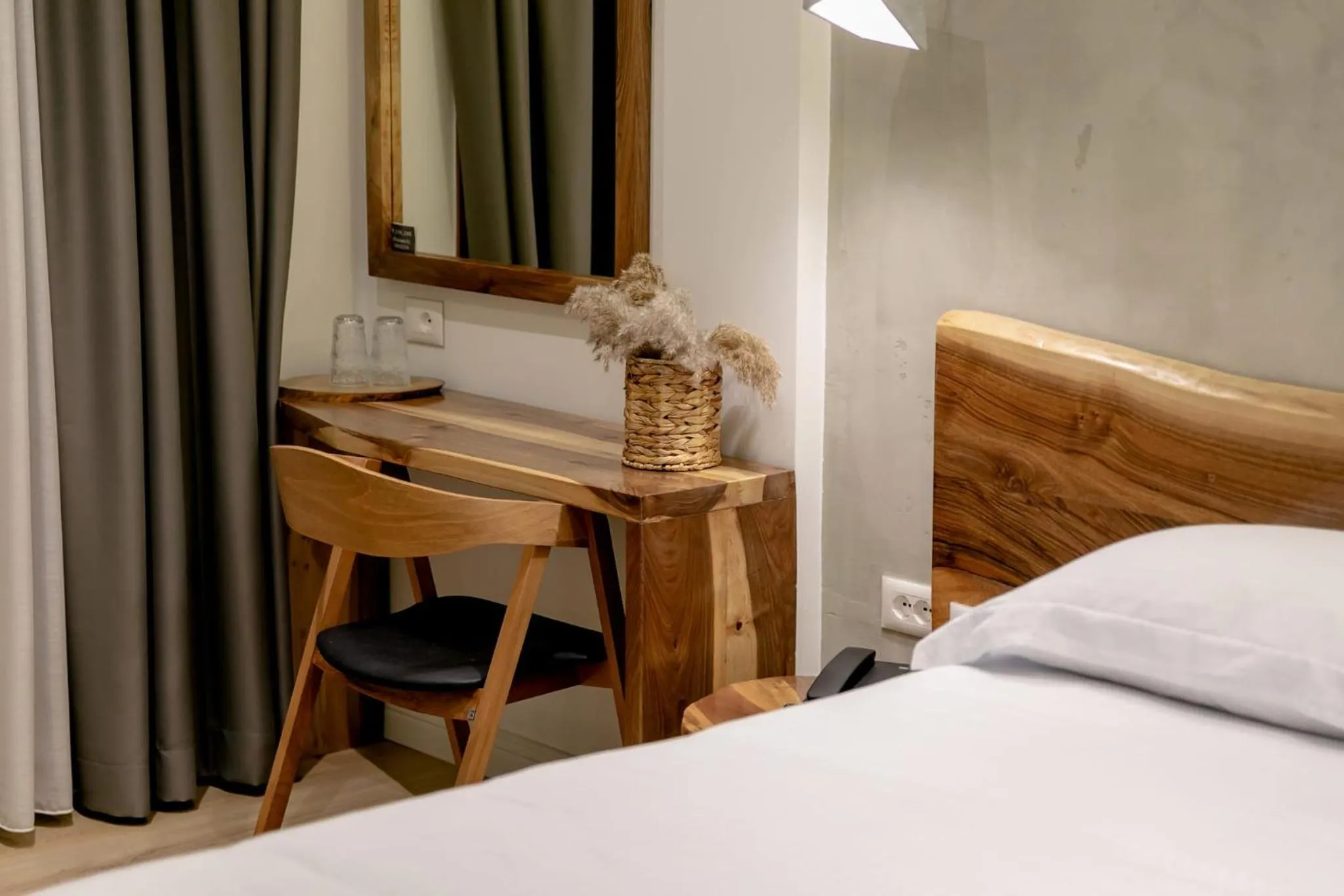 Bed in Elegance Boutique Hotel