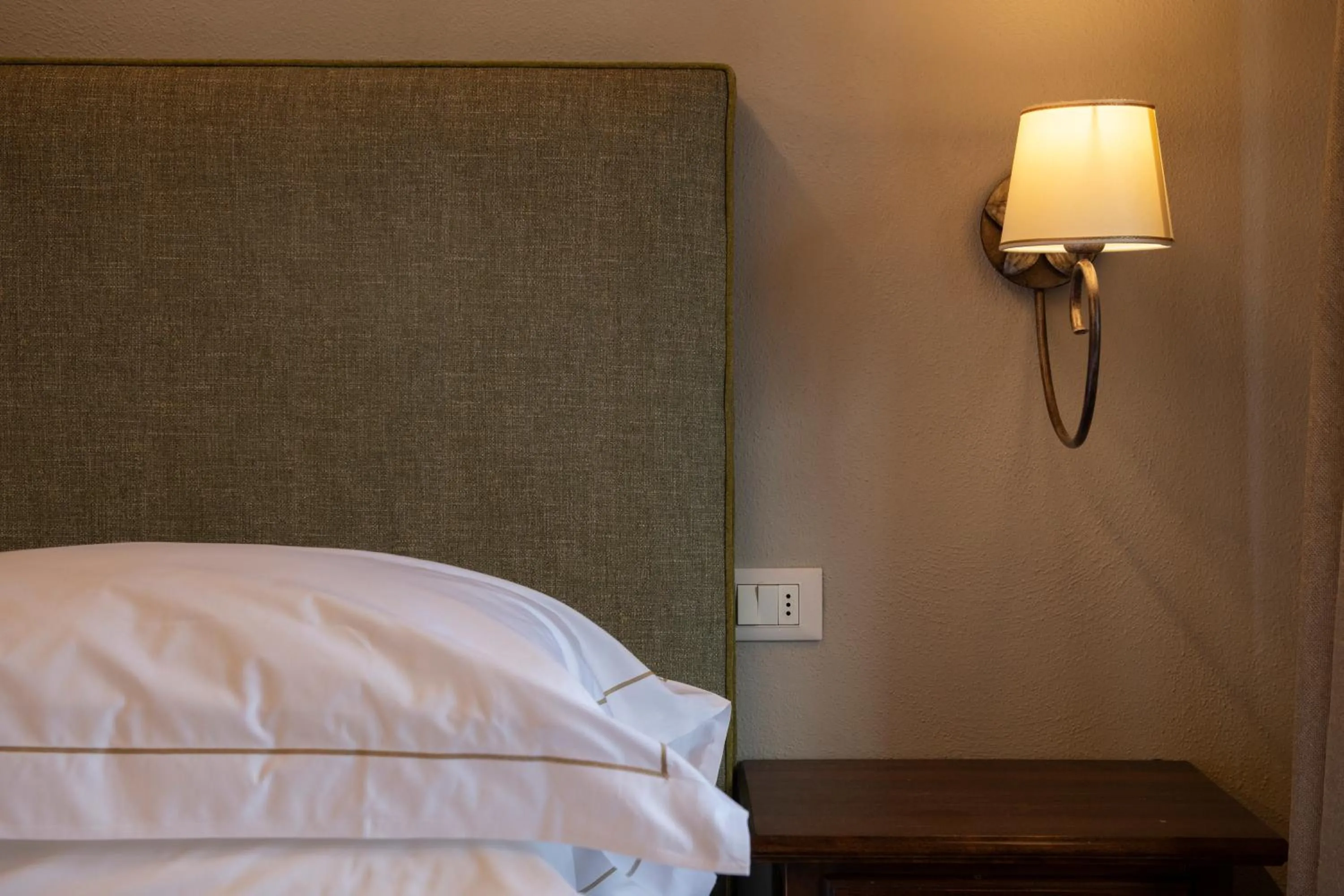 Bed in Borgo Le Noci Chianti Retreat & Pool