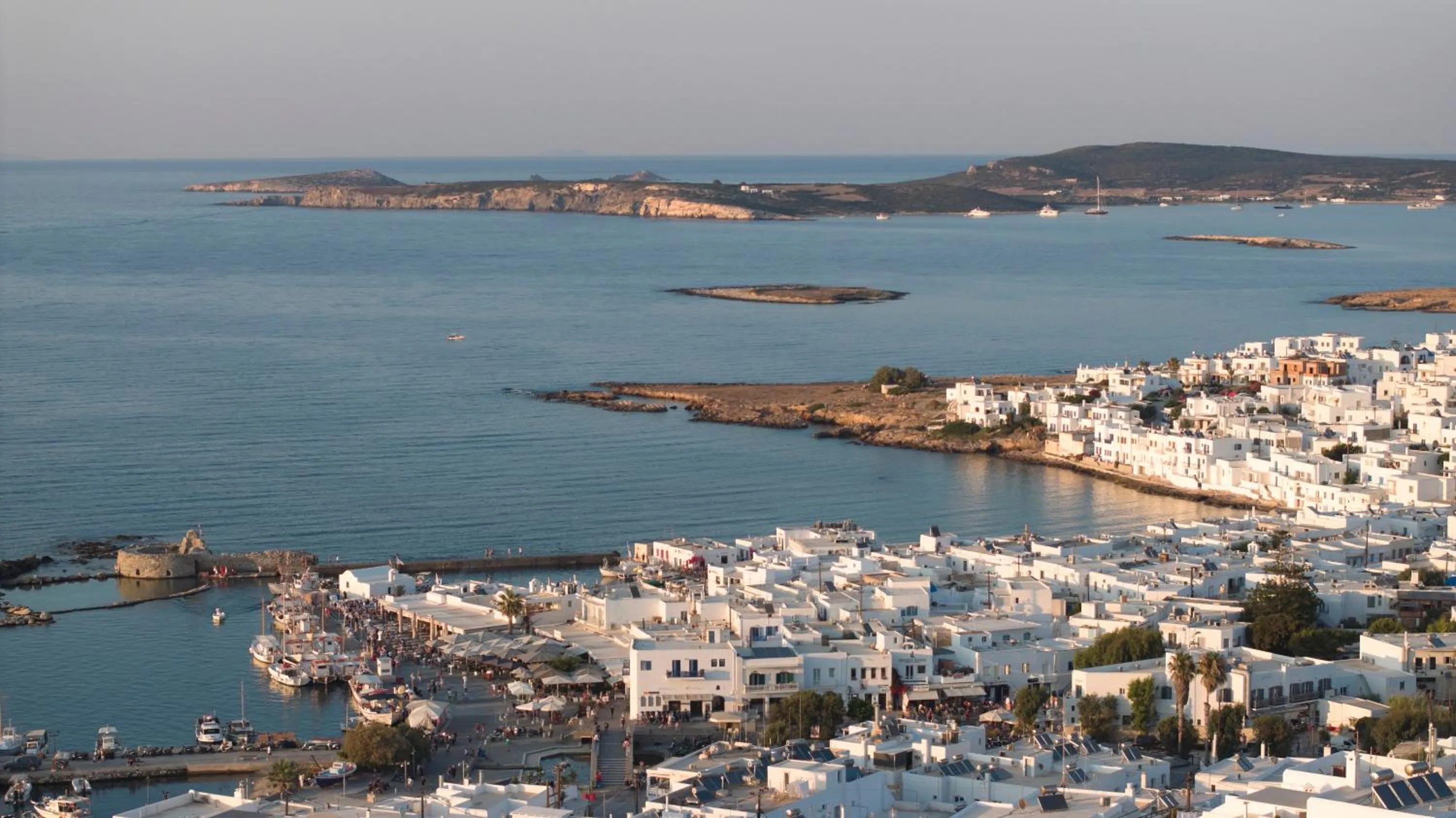 Nearby landmark in Avant Mar Paros