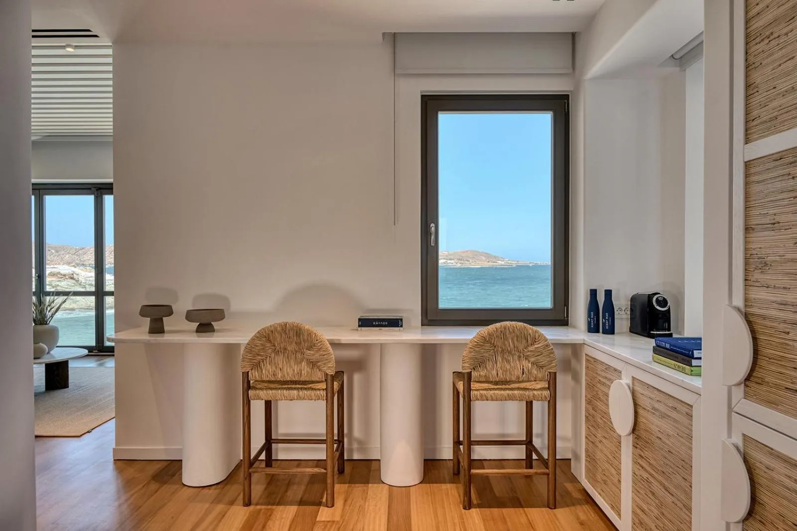 Coffee/tea facilities in Avant Mar Paros