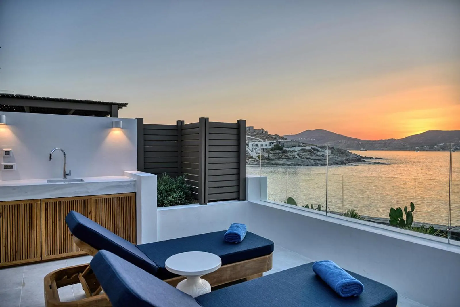 Natural landscape in Avant Mar Paros