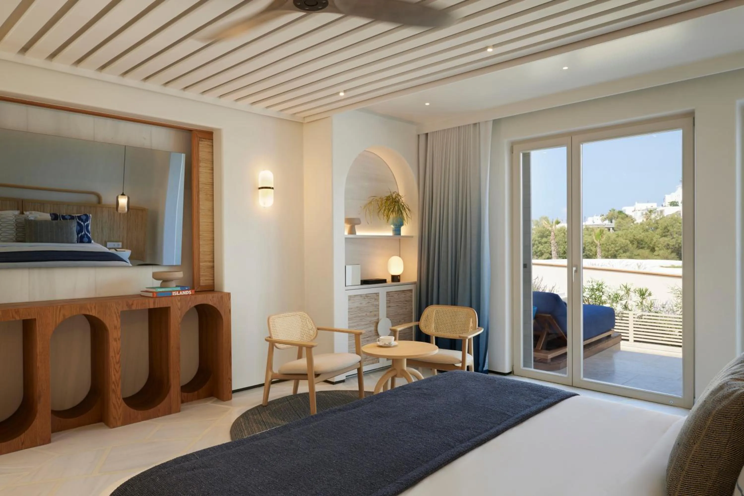 View (from property/room), Bed in Avant Mar Paros