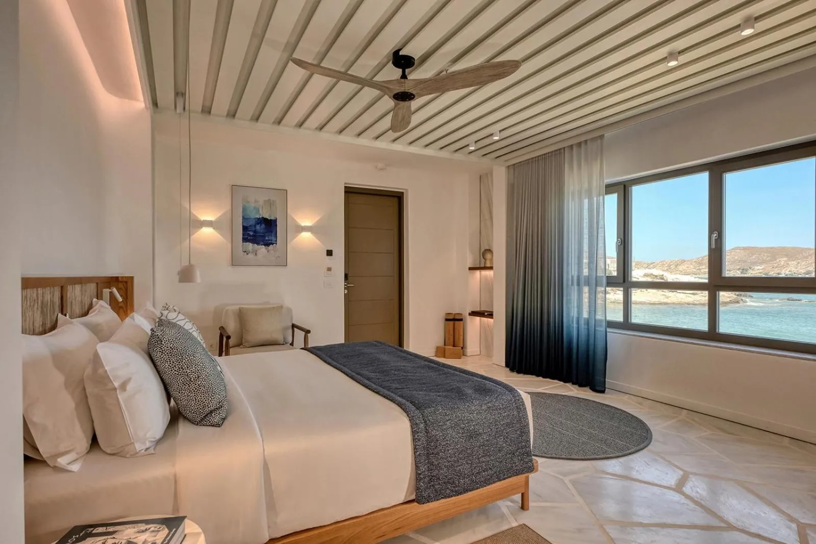 Bed in Avant Mar Paros