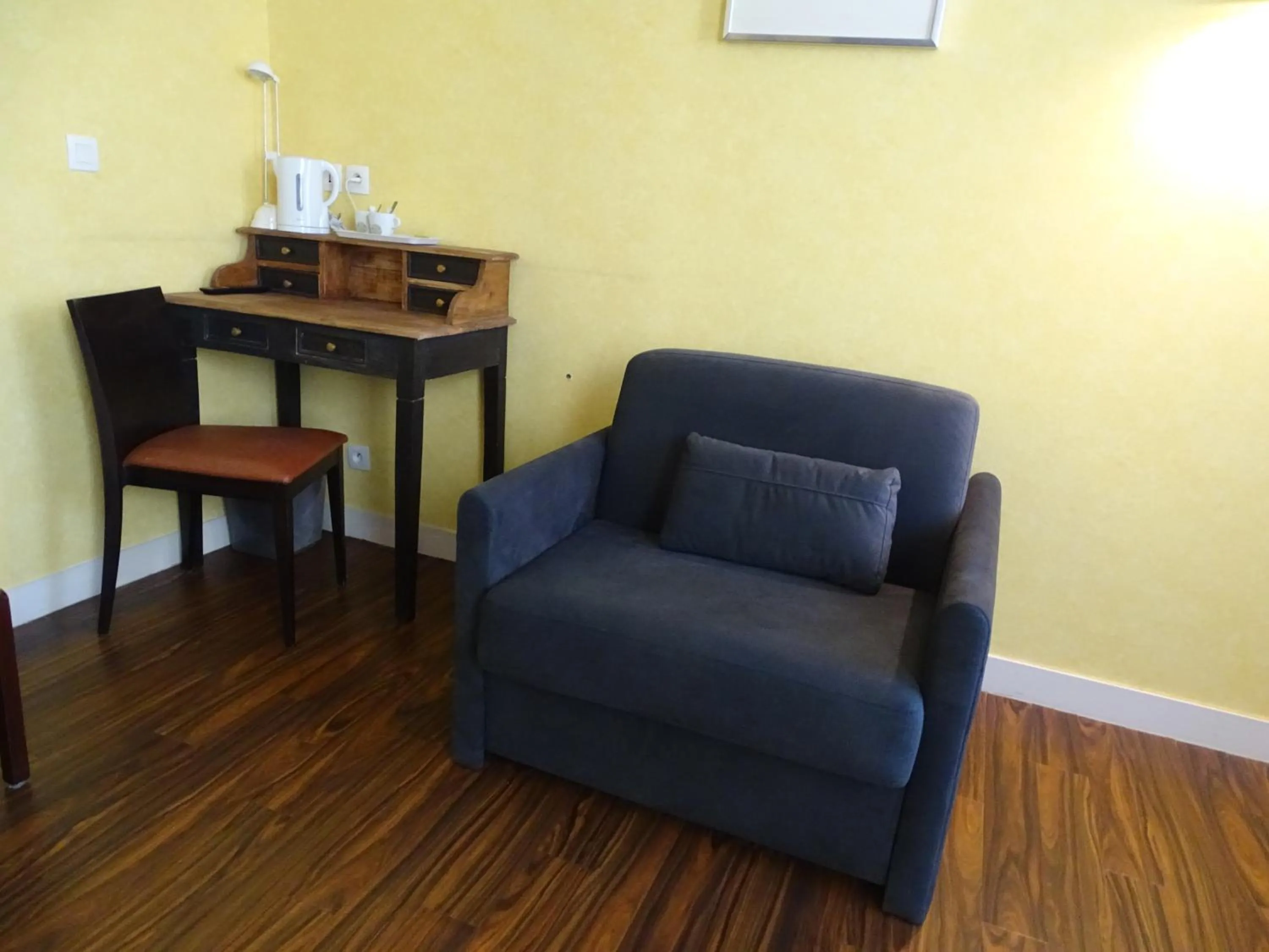 LA CROIX D'OR LOGIS Hôtels