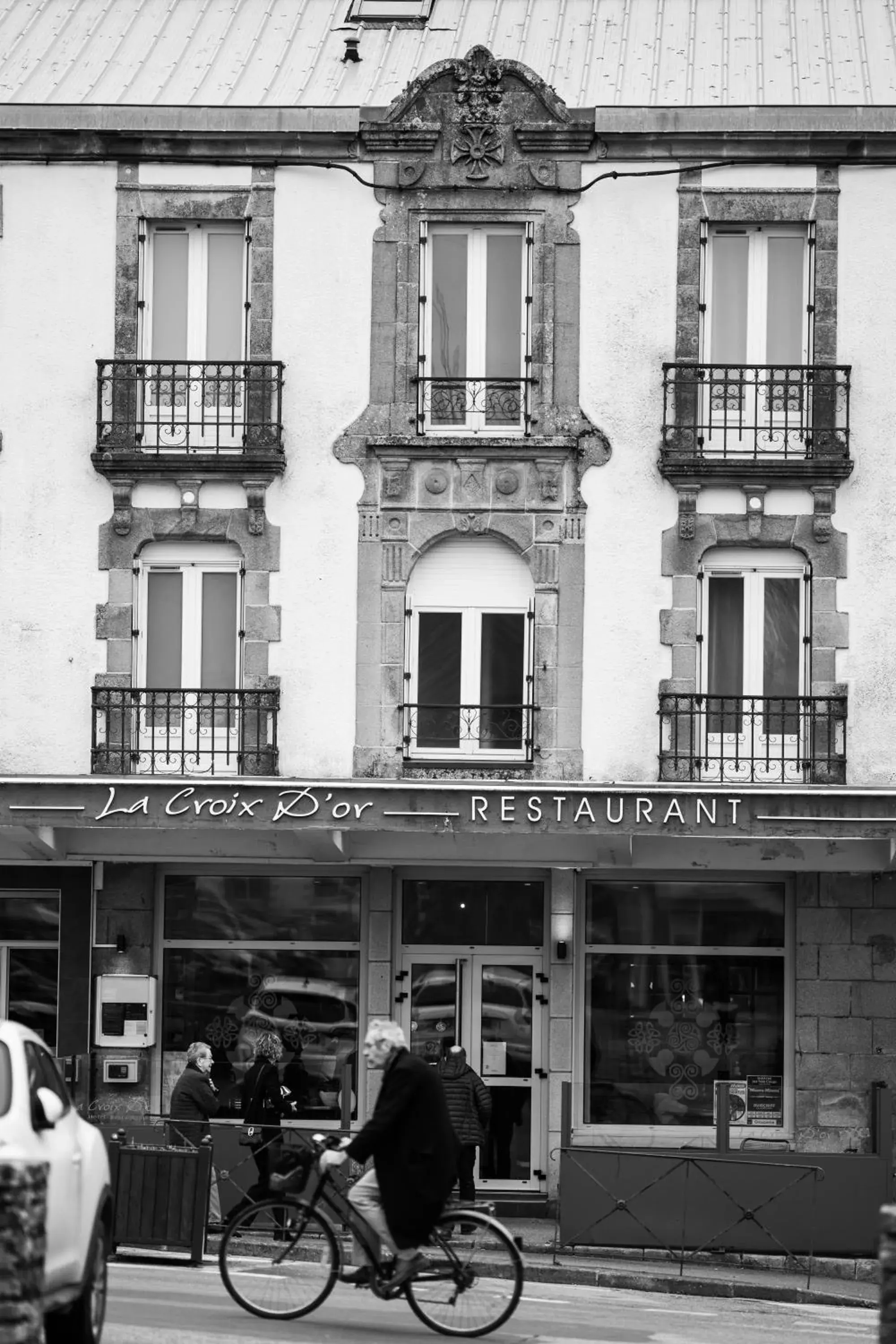 LA CROIX D'OR LOGIS Hôtels LA CROIX D'OR LOGIS Hôtels