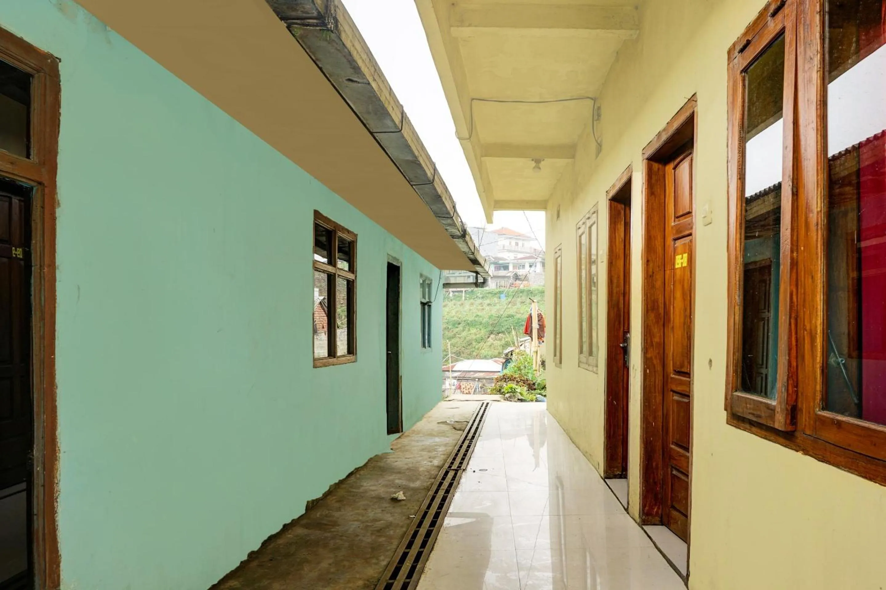 Lobby or reception in OYO Life 92499 Bagas Homestay Wonokitri