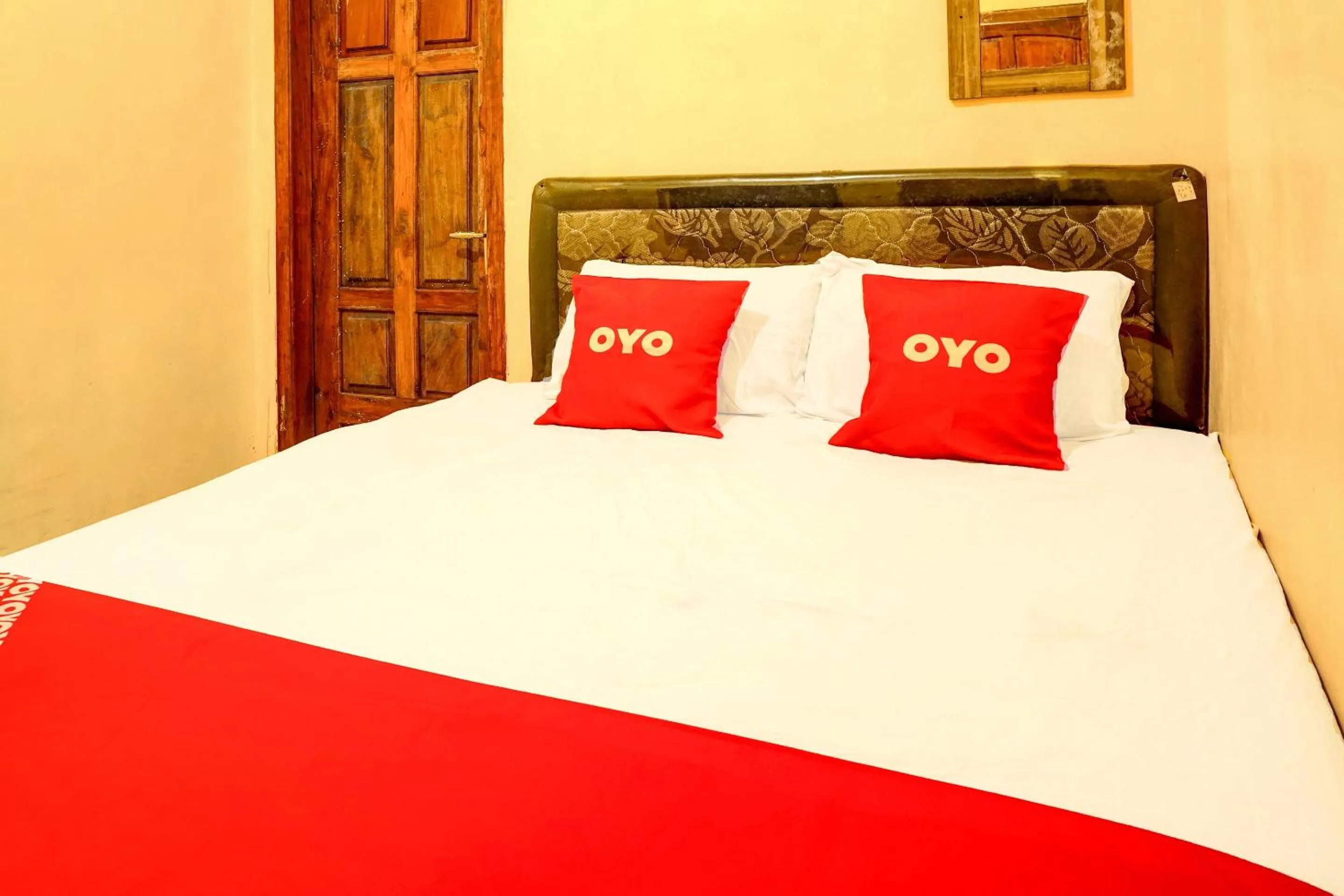 Bedroom, Bed in OYO Life 92499 Bagas Homestay Wonokitri